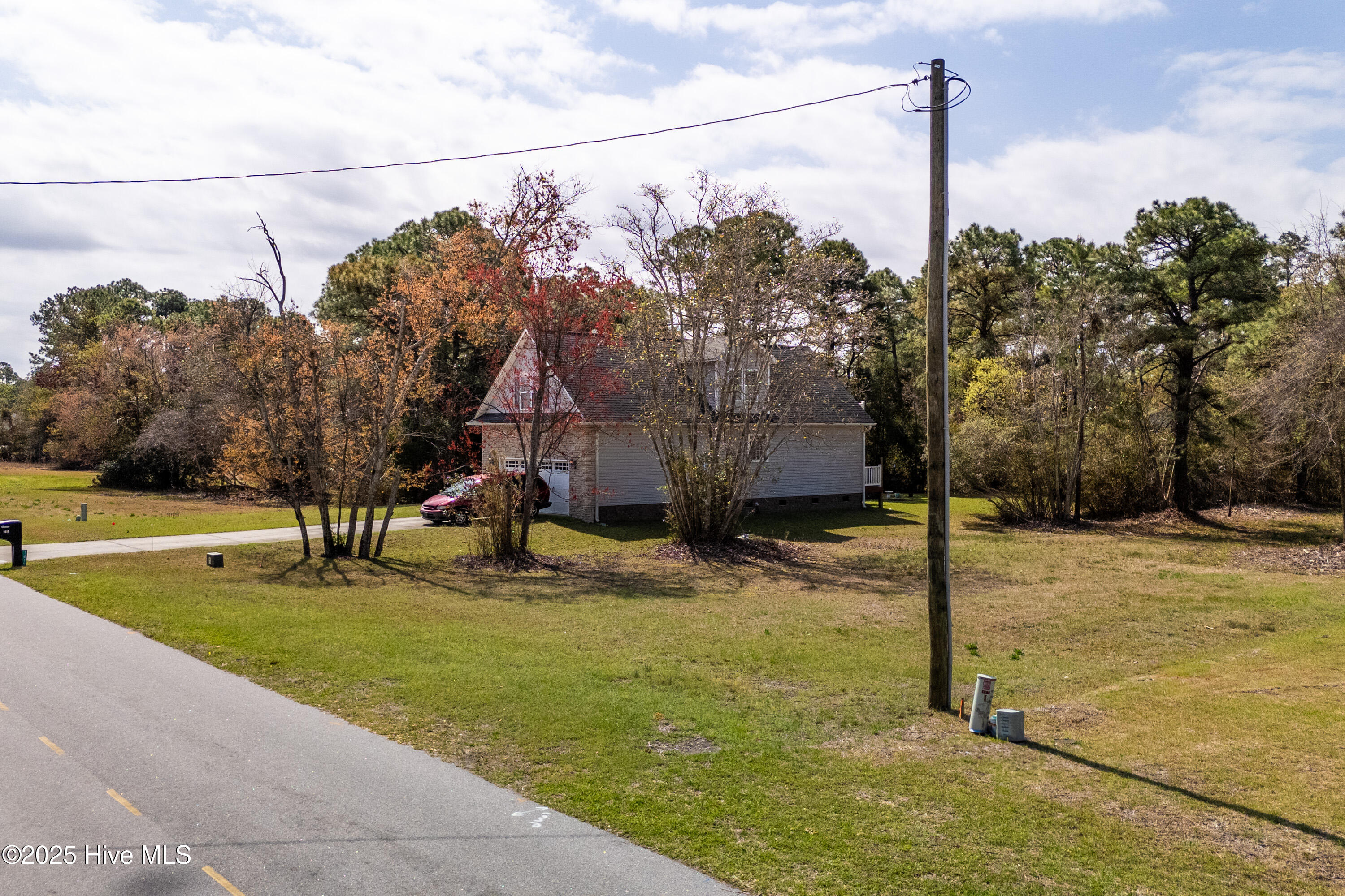 1617 Caracara Drive Property Photo 3