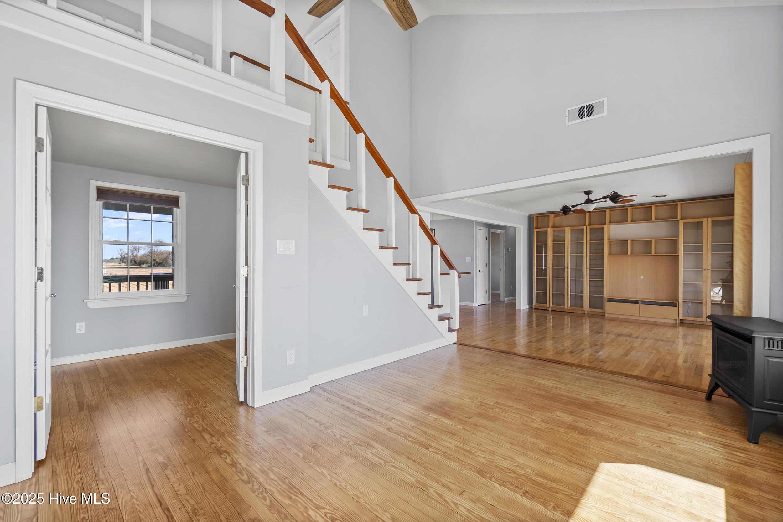 187 Soundside Drive Property Photo 18