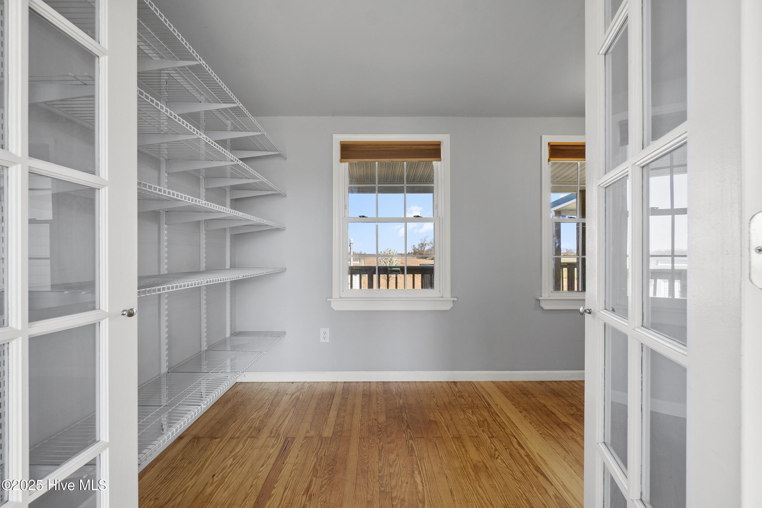 187 Soundside Drive Property Photo 30