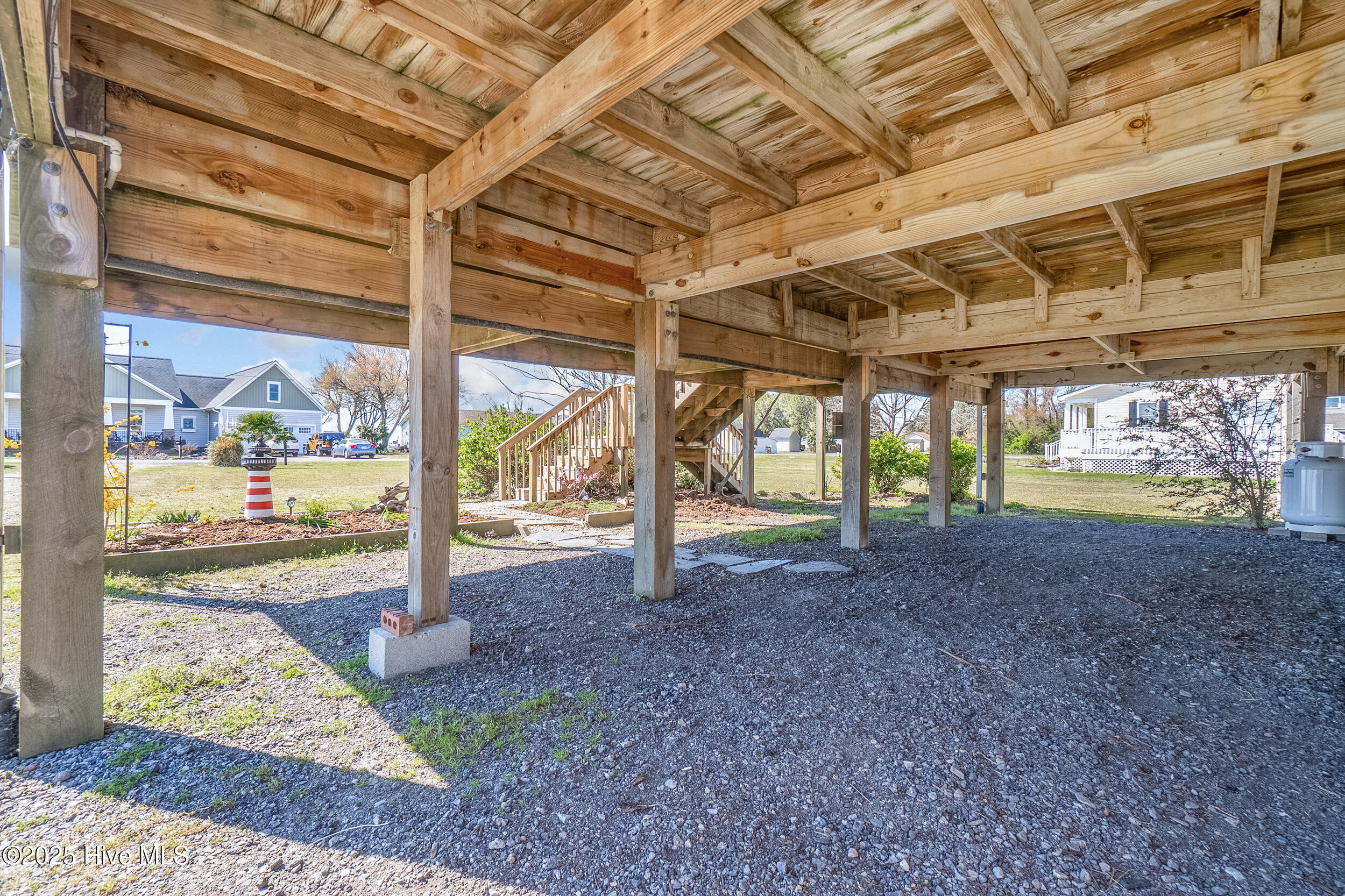 187 Soundside Drive Property Photo 40