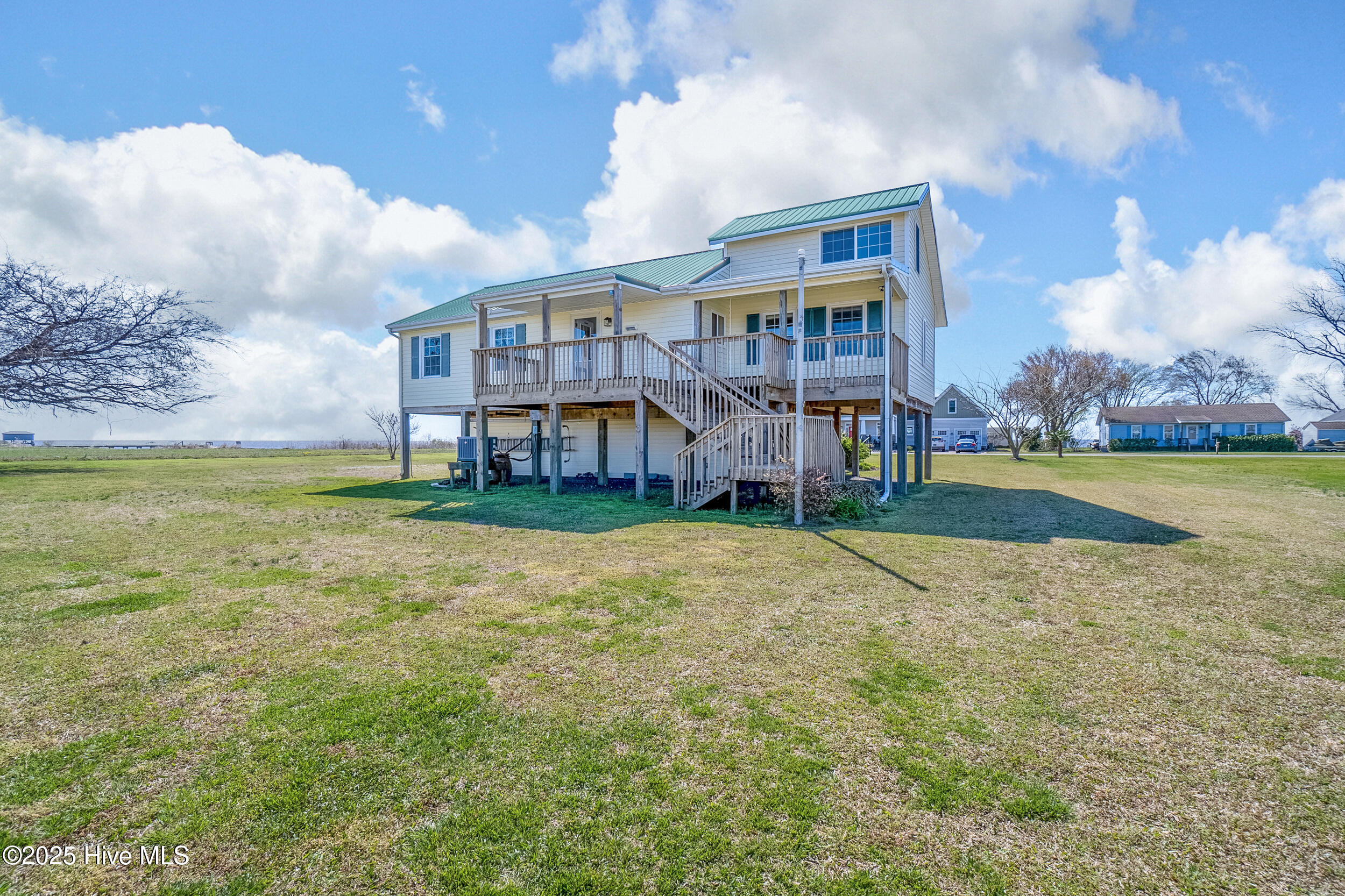 187 Soundside Drive Property Photo 42