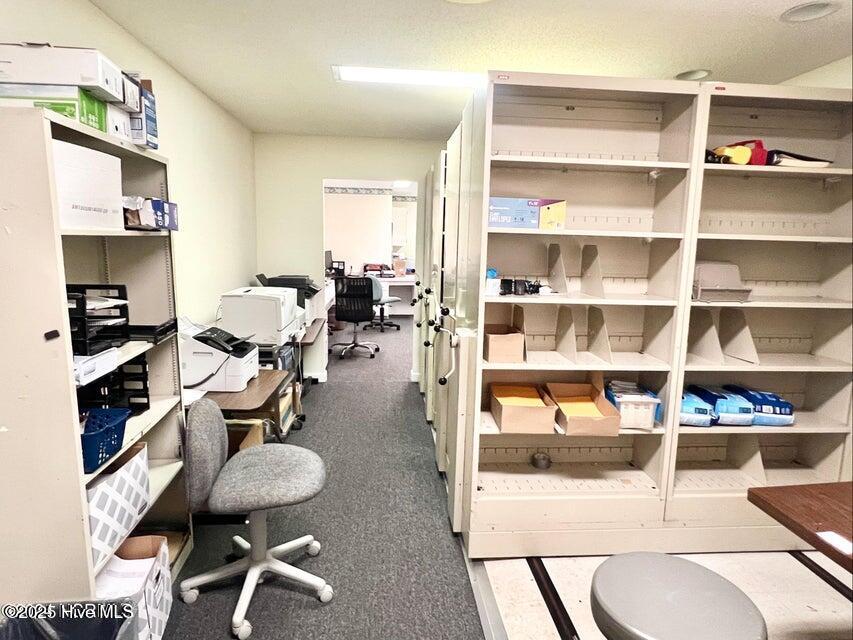 140 N Englewood Drive Property Photo 23