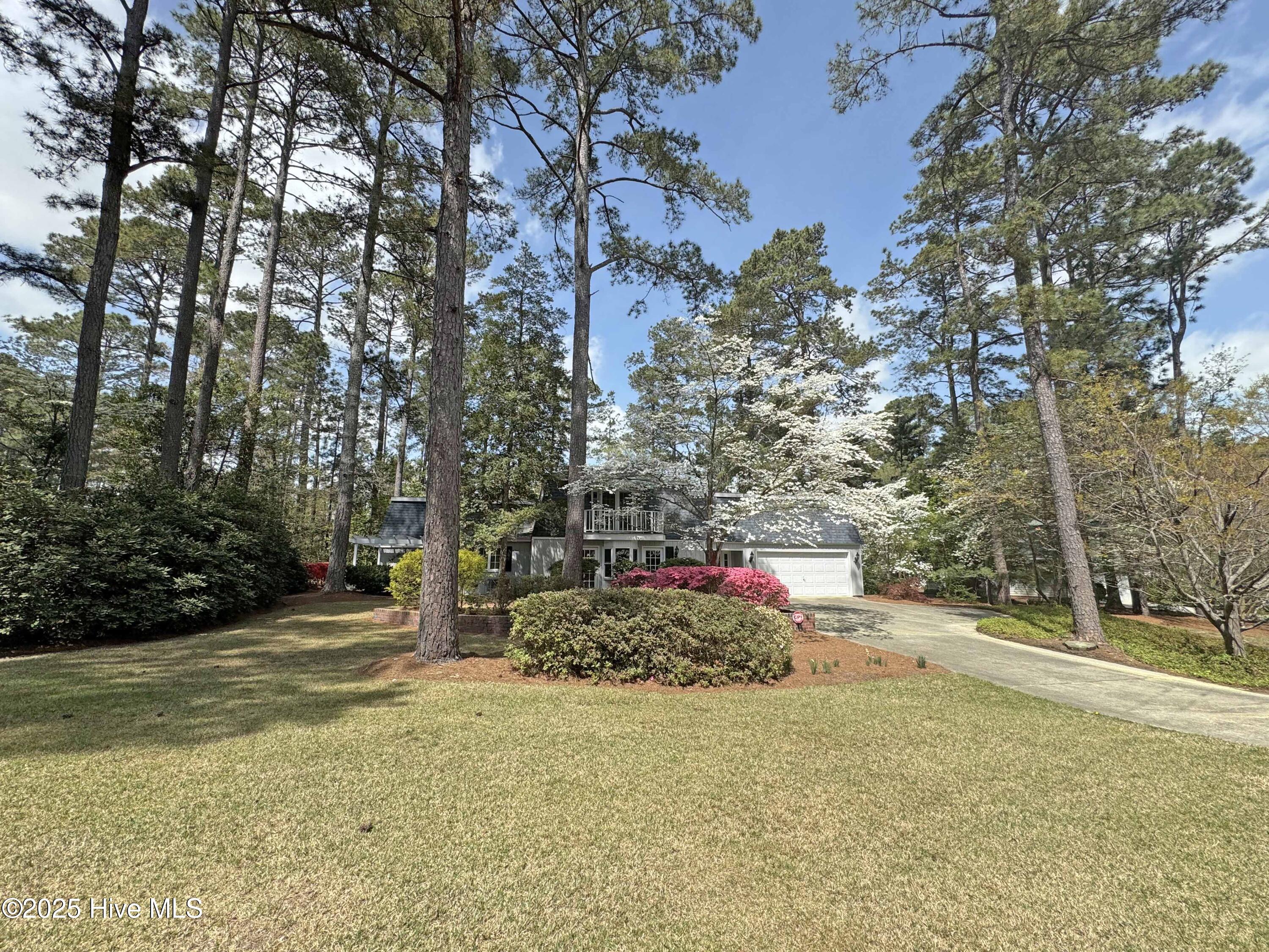 161 Lakeview Drive Property Photo