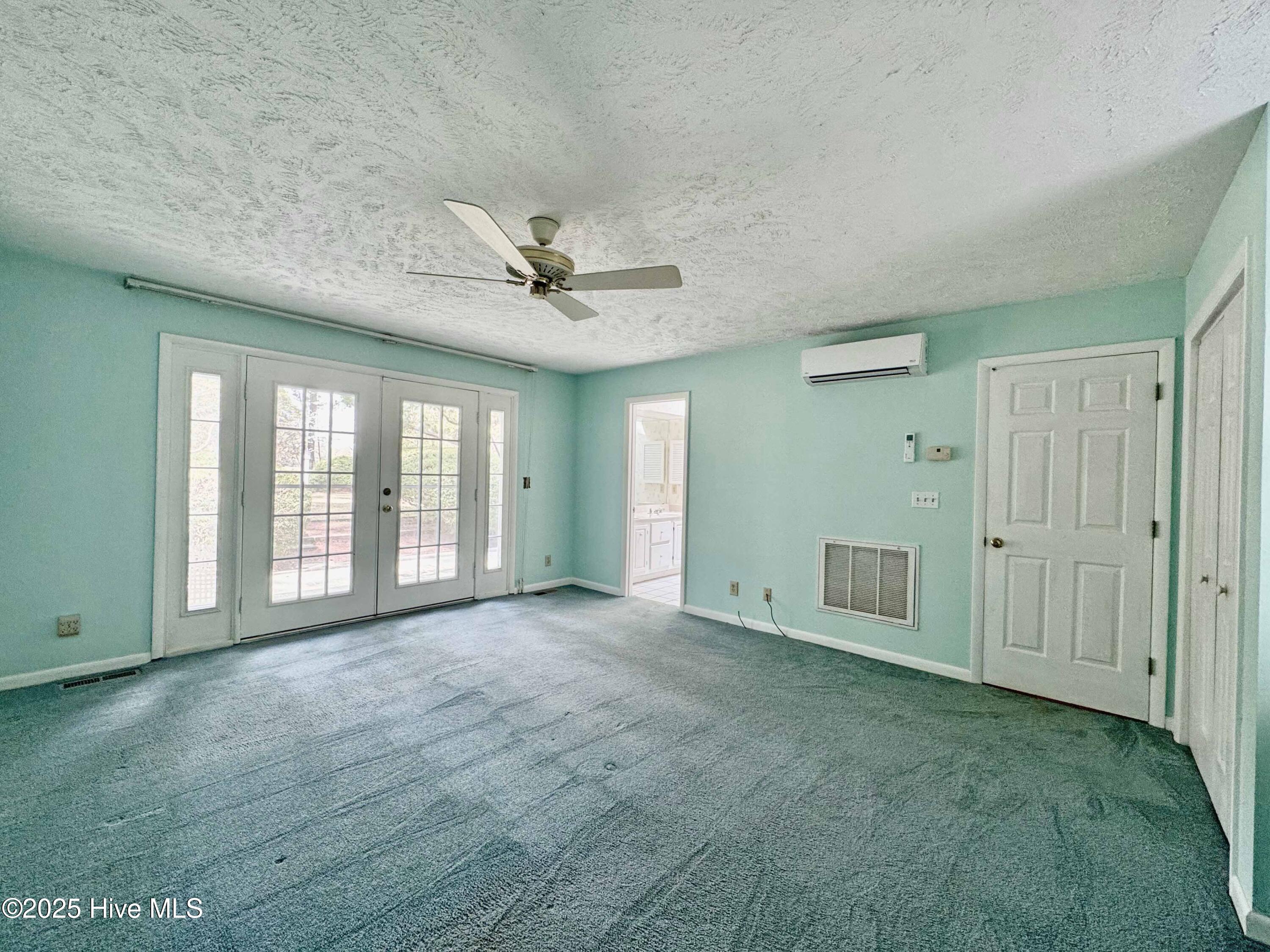 161 Lakeview Drive Property Photo 10