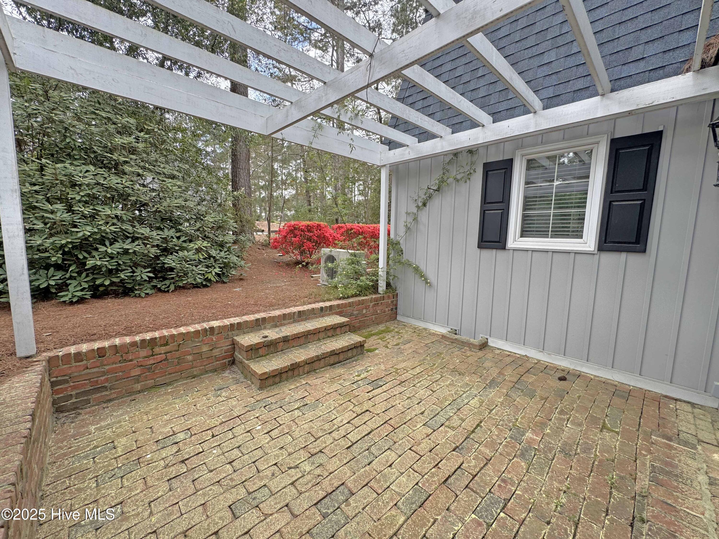 161 Lakeview Drive Property Photo 13