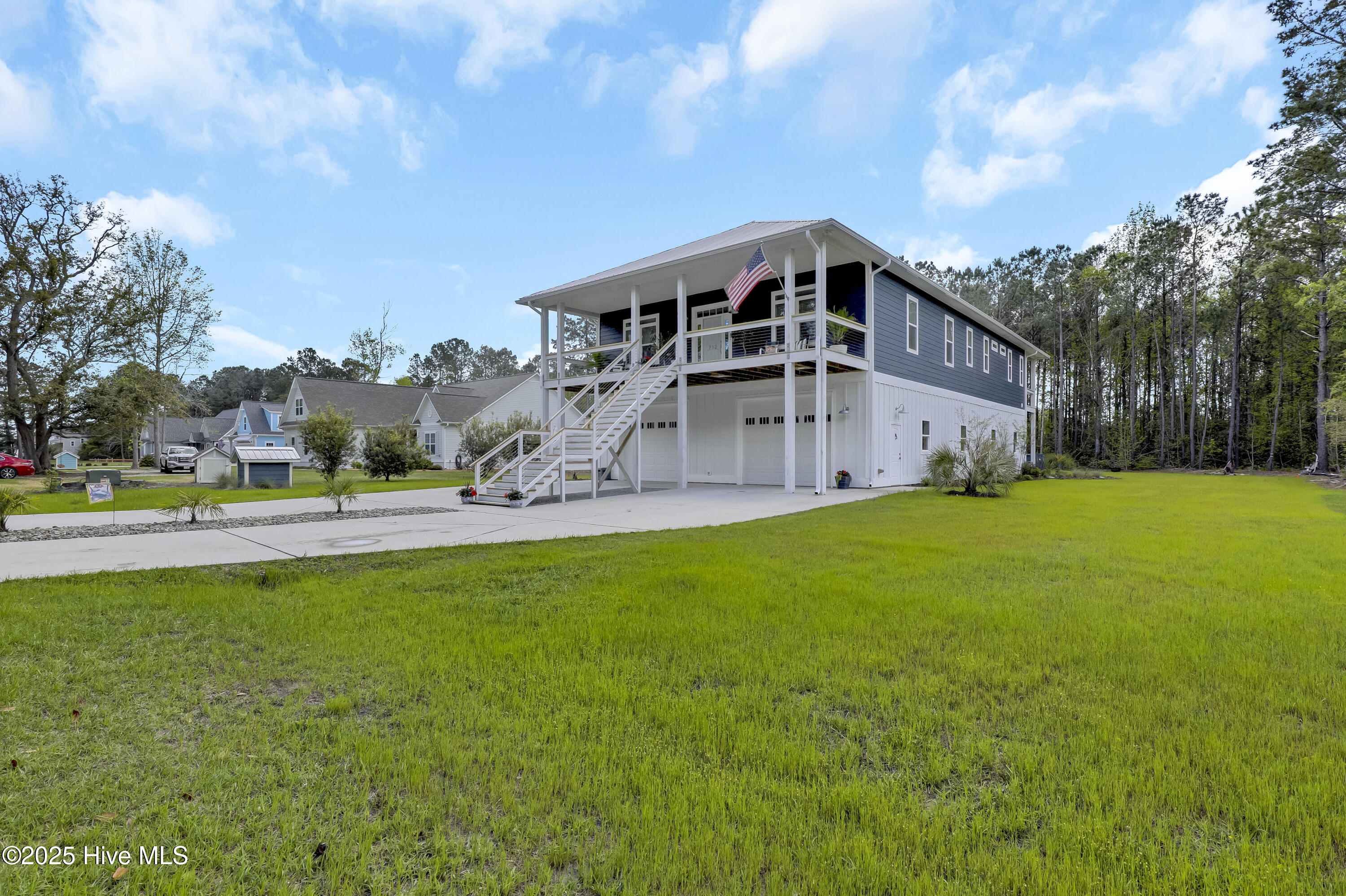 732 Avila Avenue