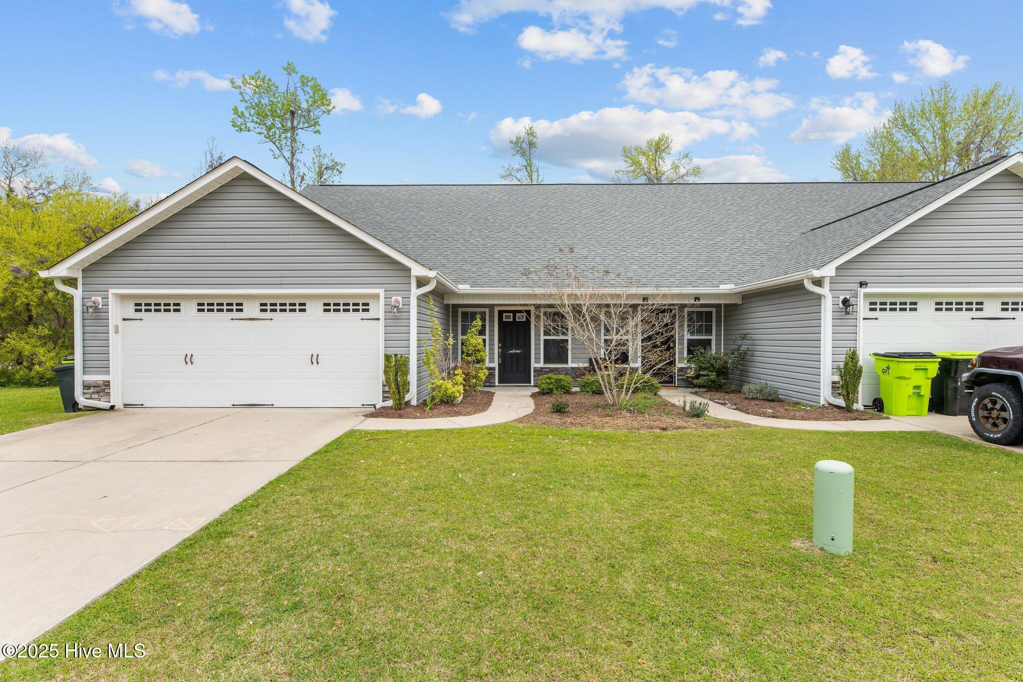 101 Catfish Court Property Photo