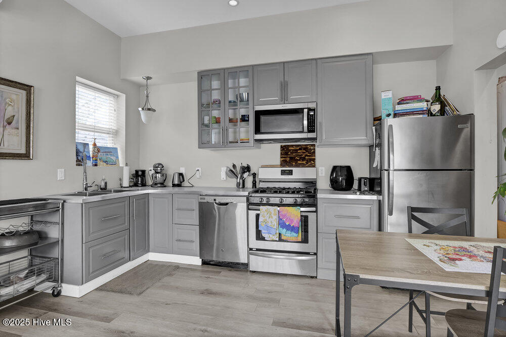 2020 Princess Place Drive Property Photo 13