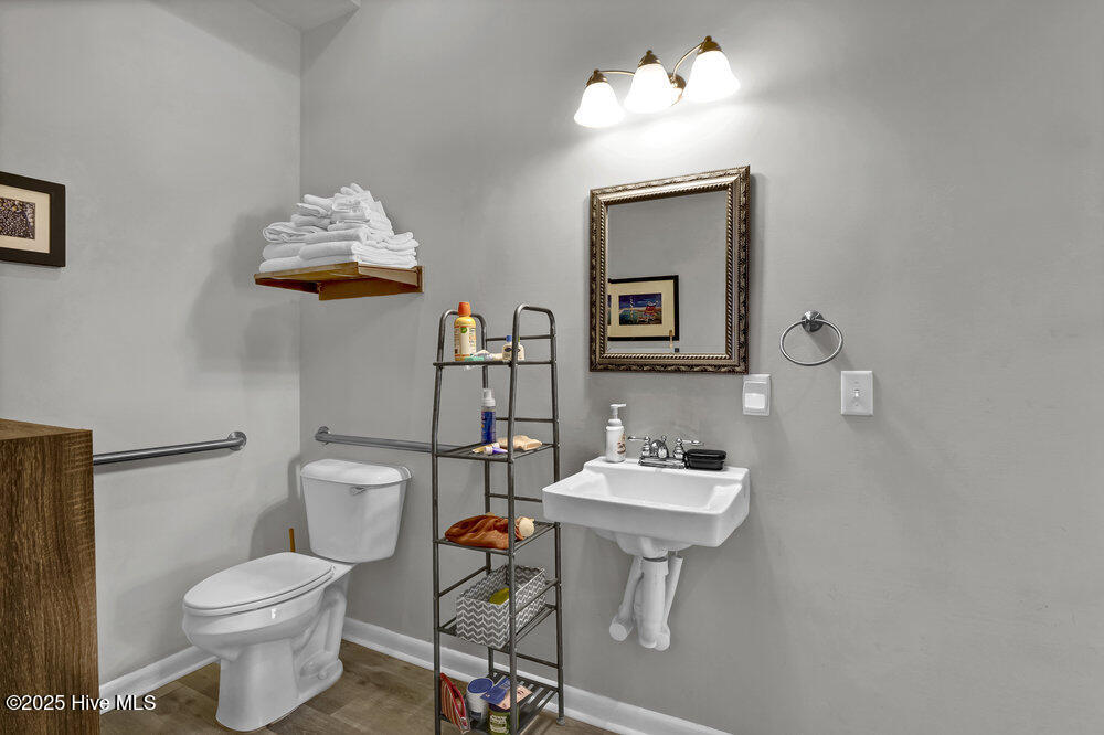 2020 Princess Place Drive Property Photo 35
