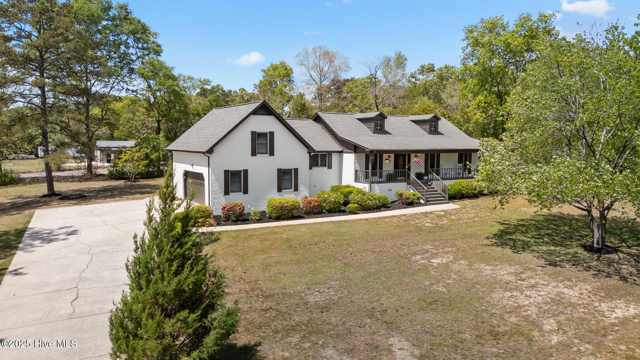 301 Pine Crest Road Property Photo