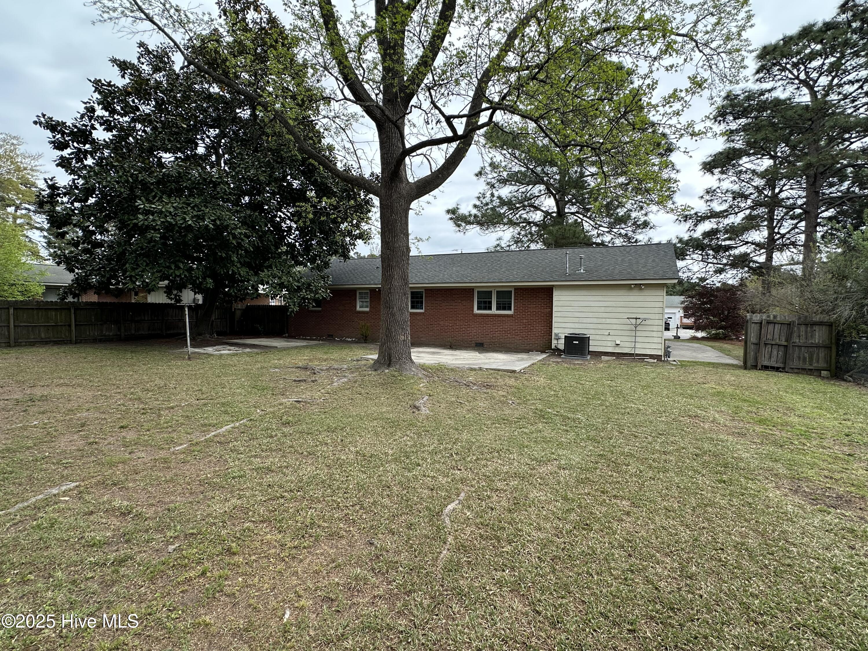 513 Glendale Drive Property Photo 4