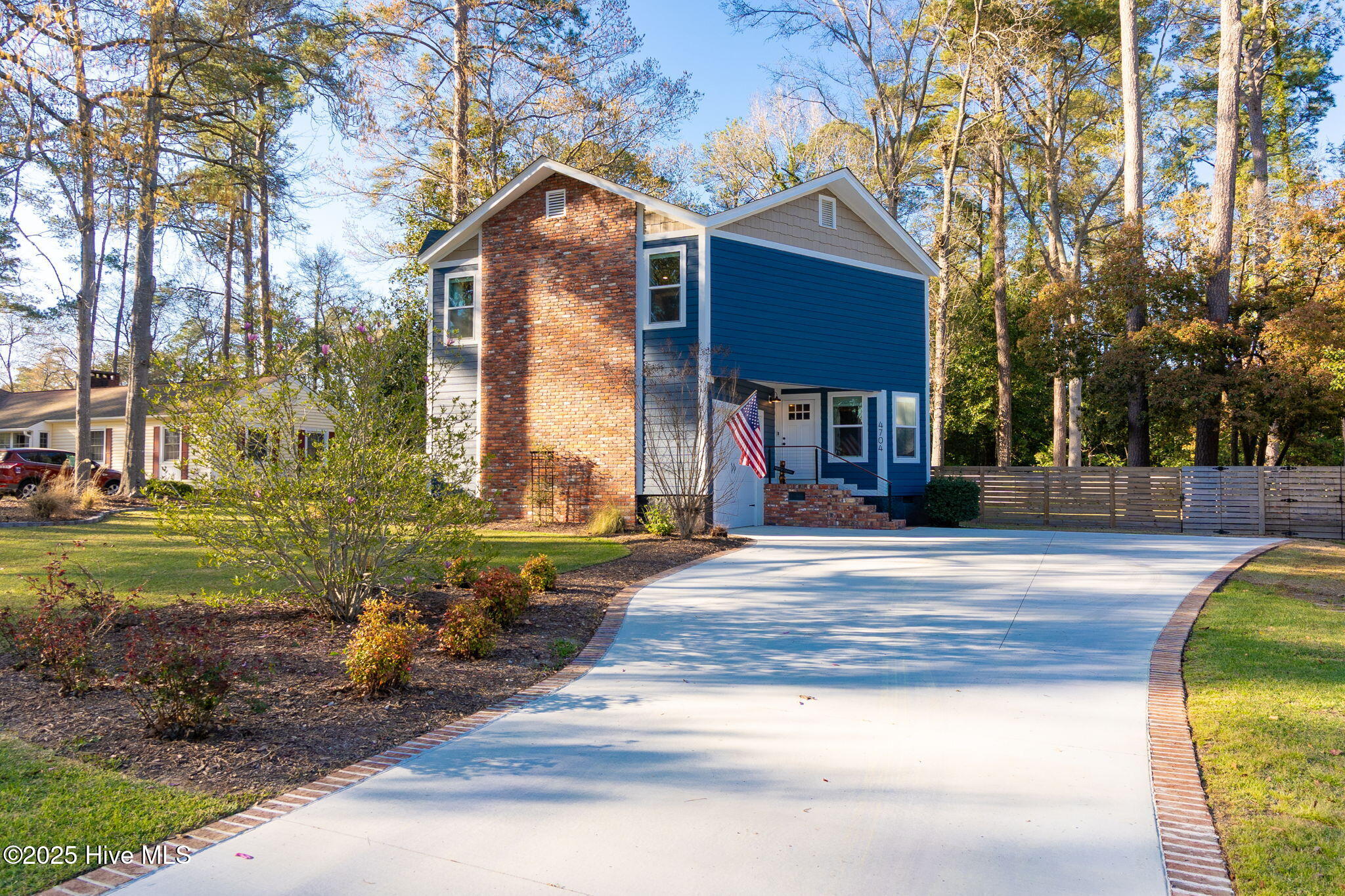 4704 Trent Woods Drive Property Photo