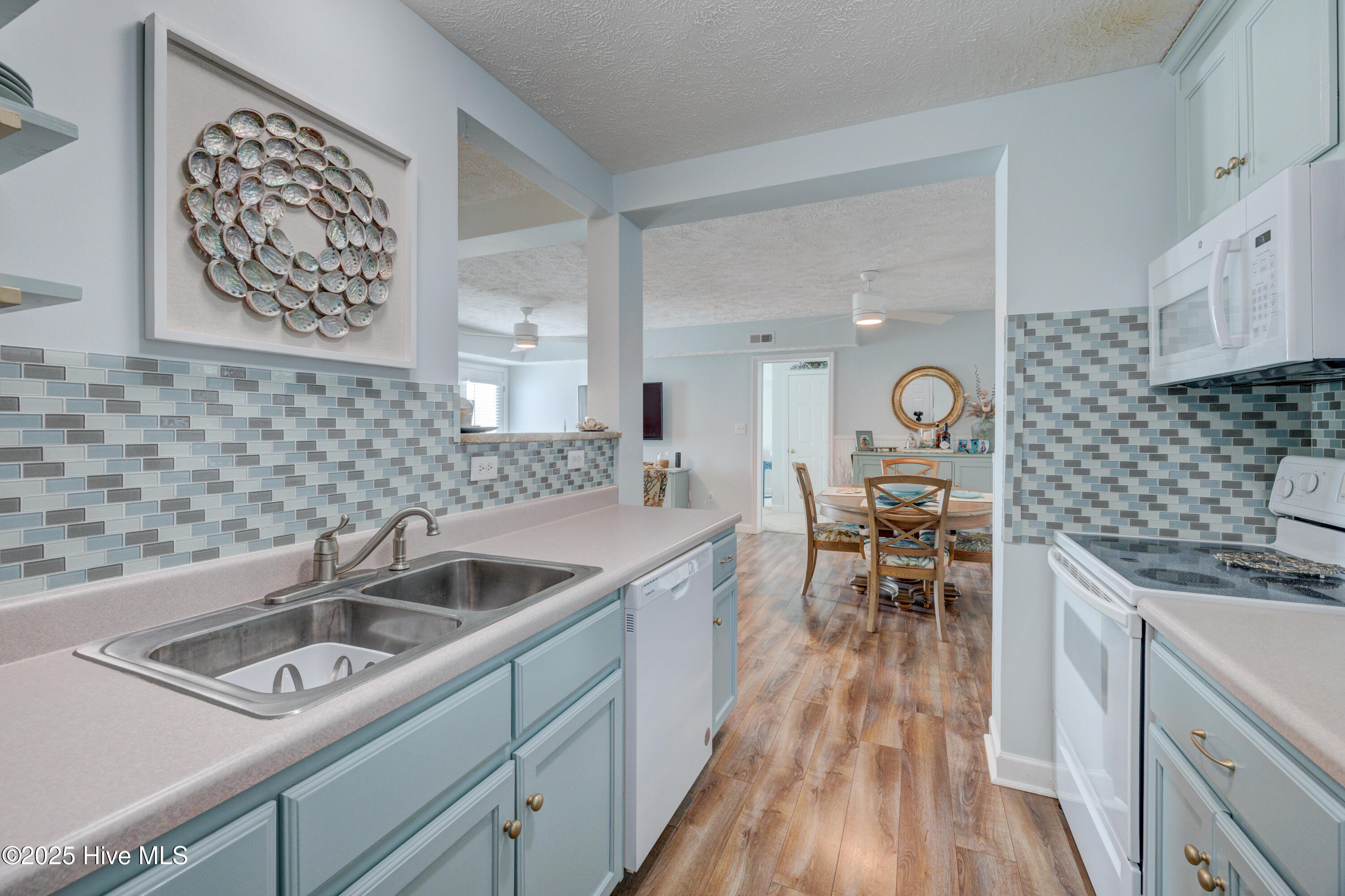 1701 Bowfin Lane Apt C Property Photo 10