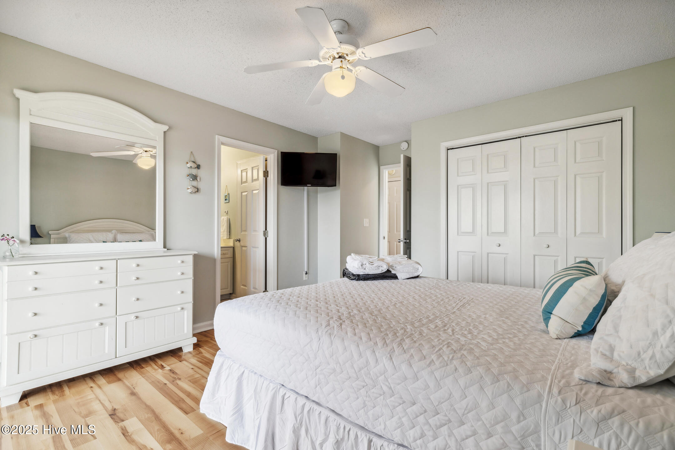 614 S Topsail Drive Property Photo 19