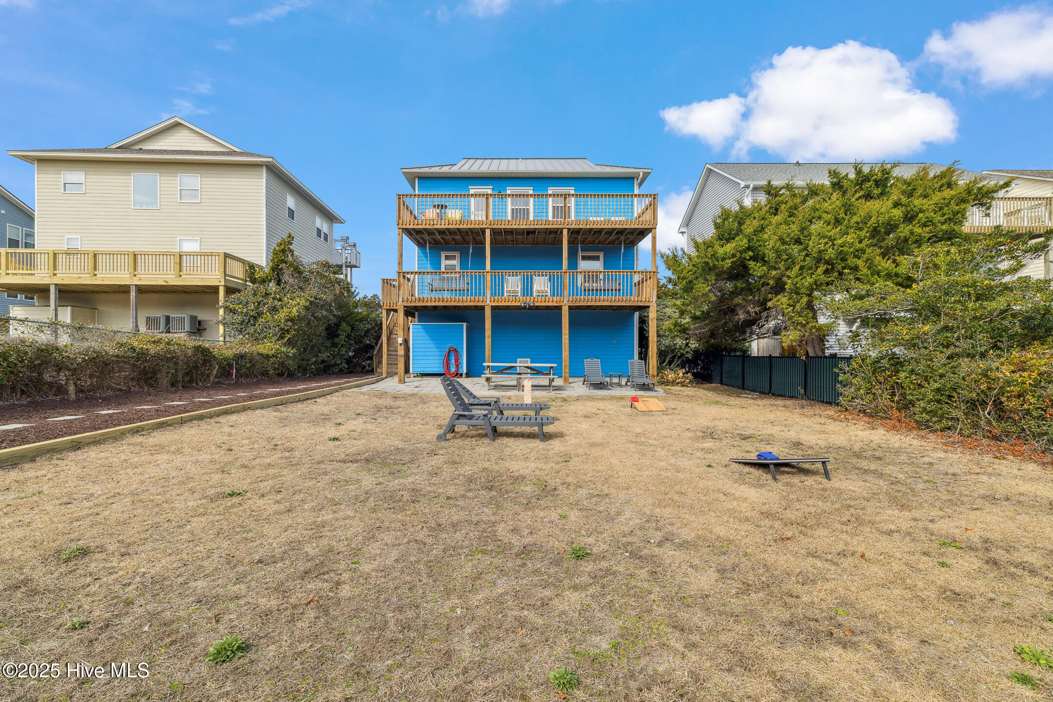 614 S Topsail Drive Property Photo 40