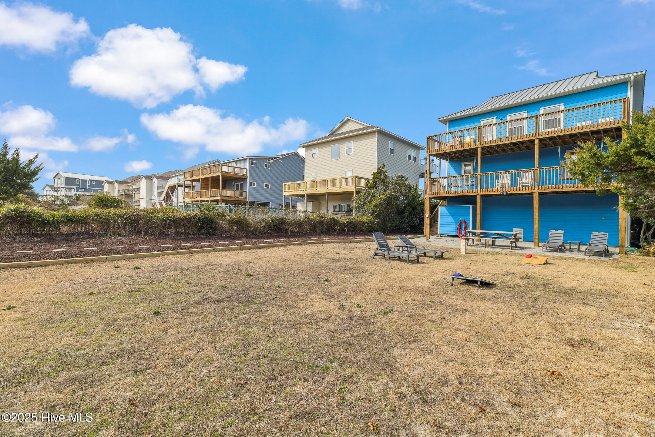 614 S Topsail Drive Property Photo 41