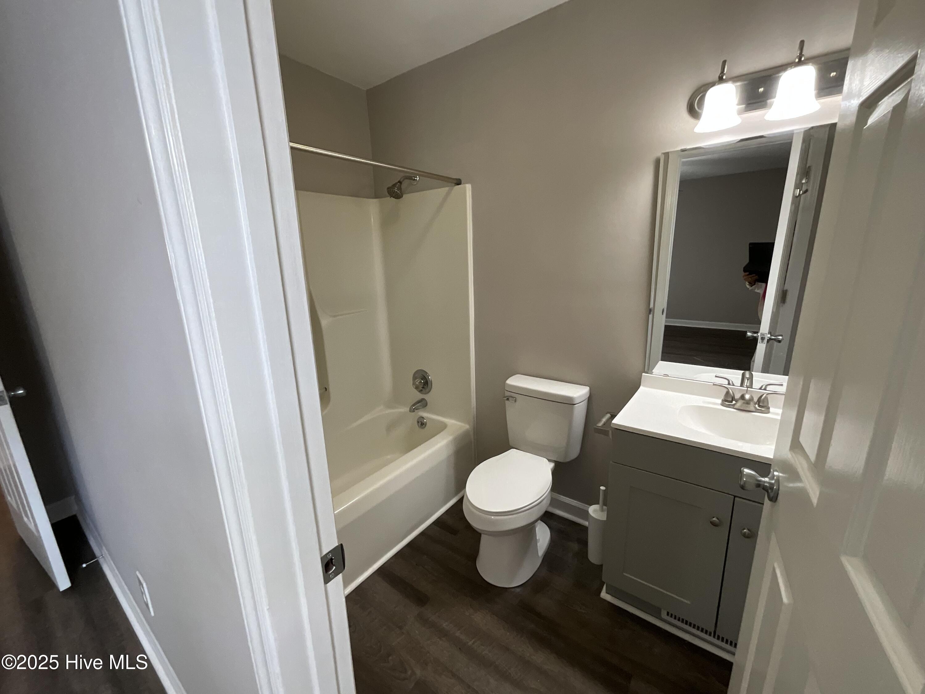 3206 Meeting Place Property Photo 6