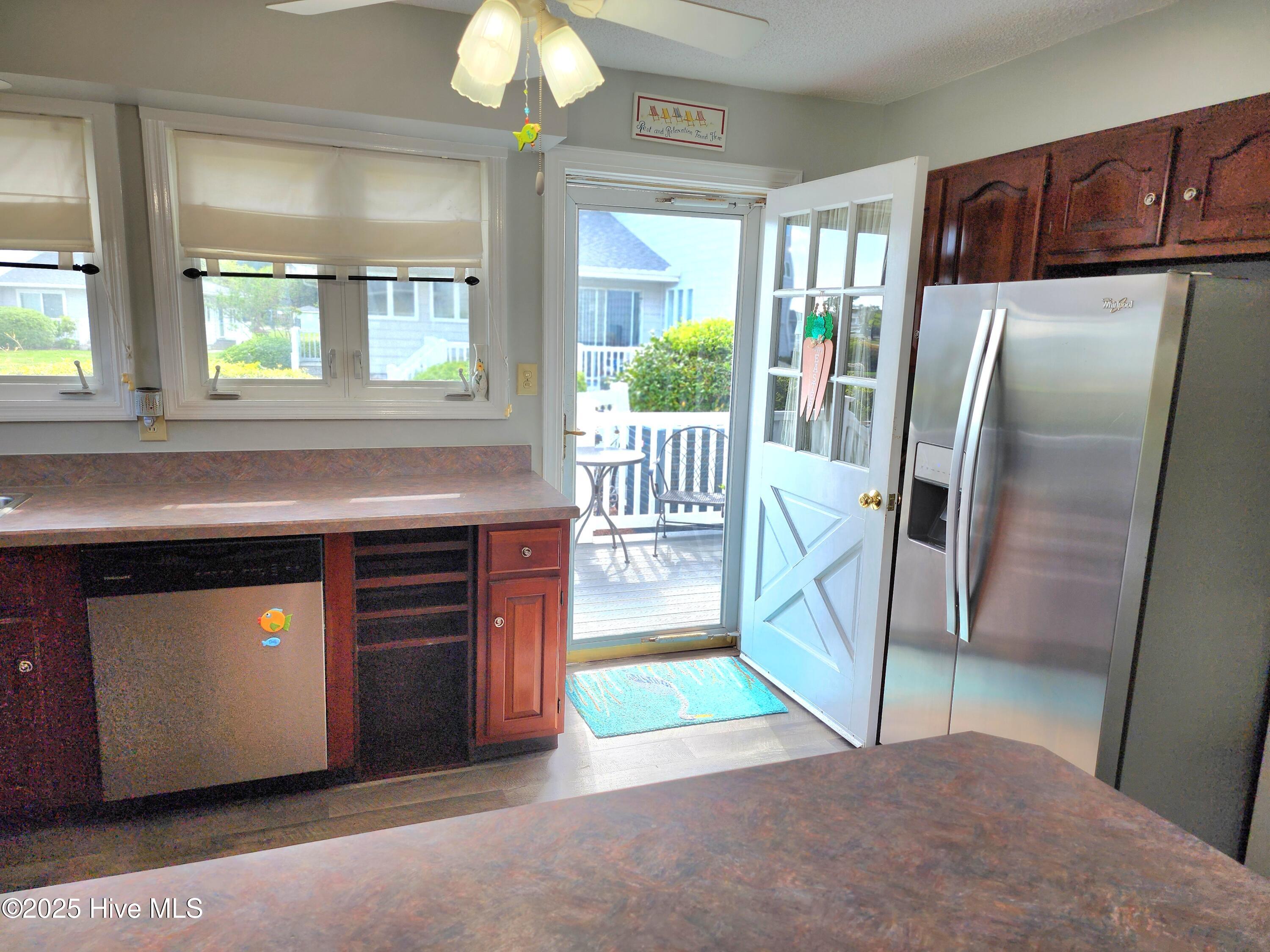 800 Country Club Road 36 Property Photo 3