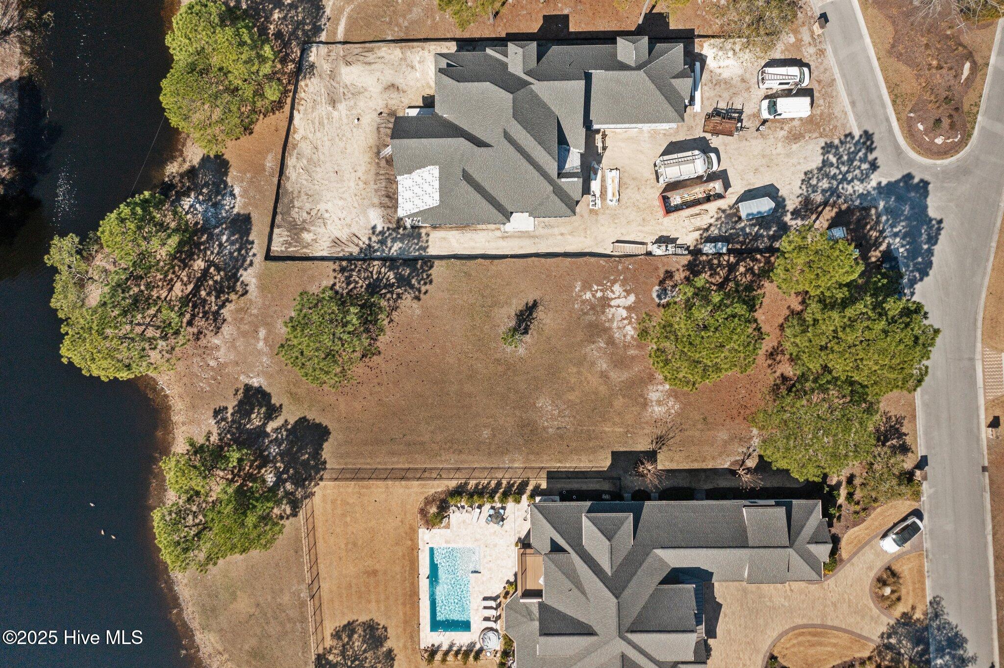 917 Strathaven Lane Property Photo 1