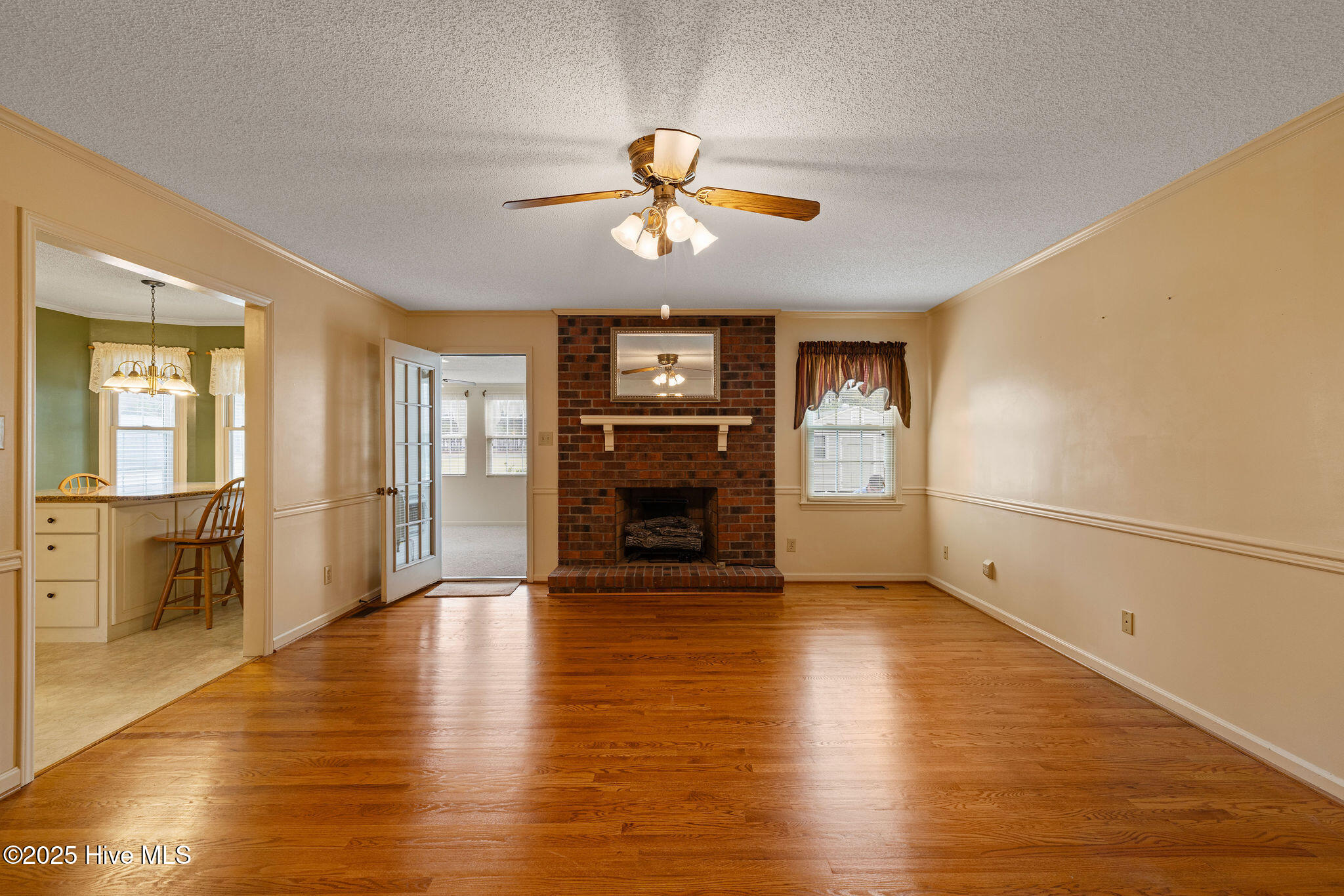 588 Vail Road Property Photo 10