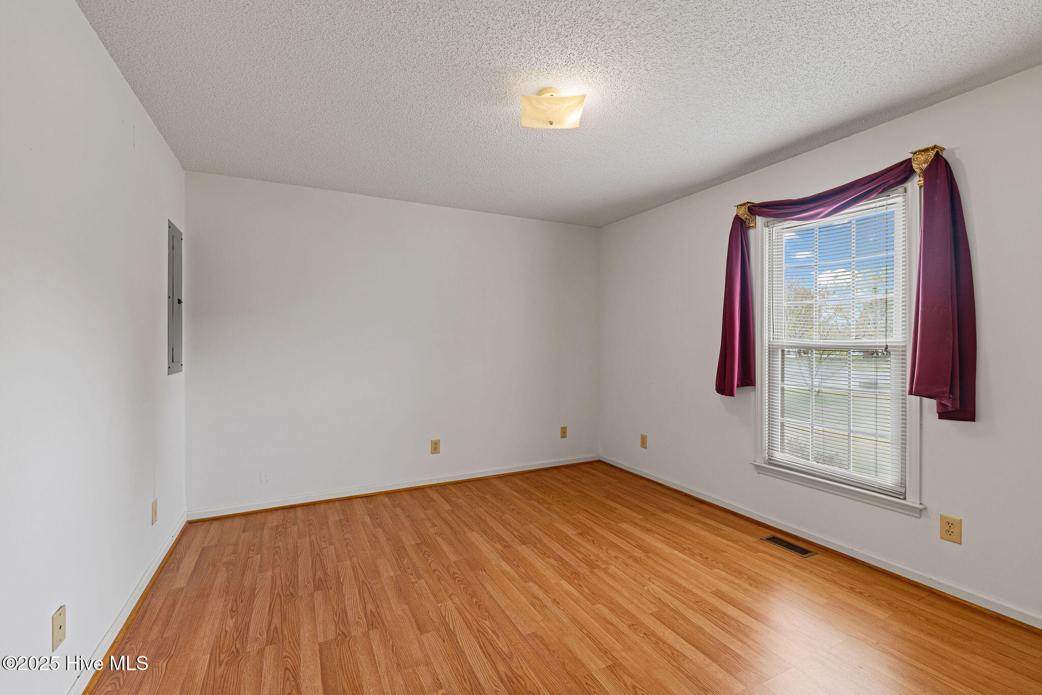 588 Vail Road Property Photo 17