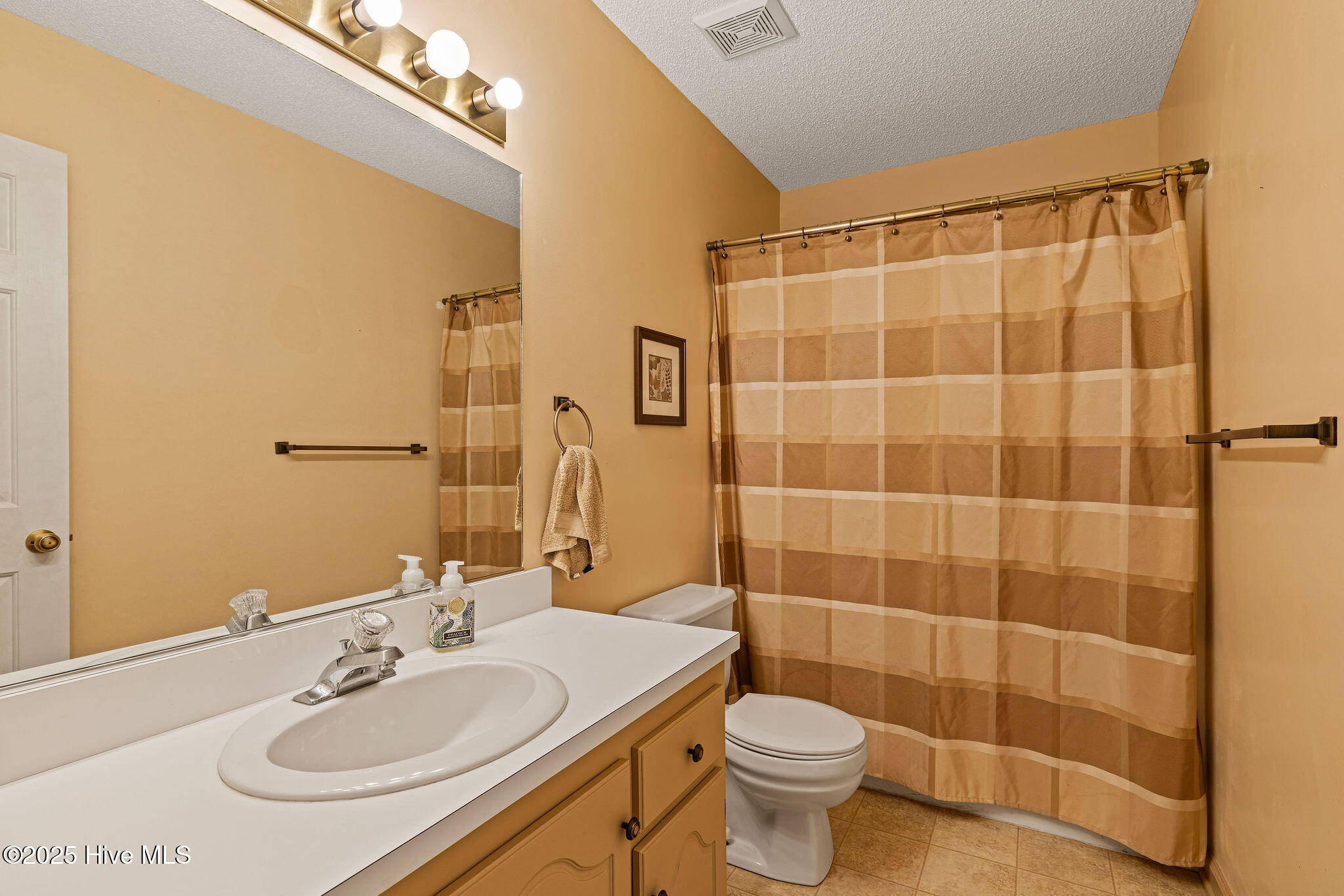 588 Vail Road Property Photo 18