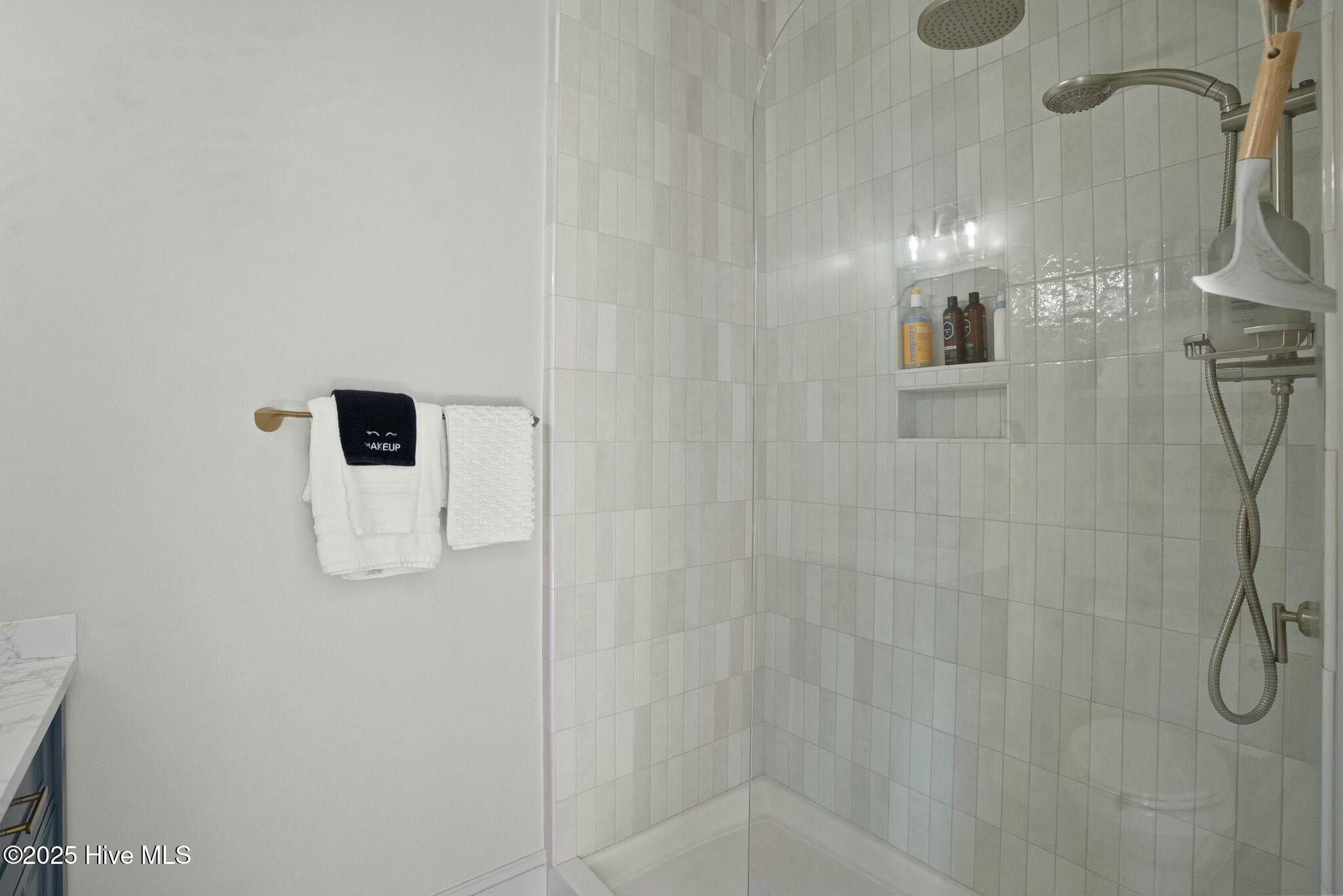 5001 Oquinn Boulevard Ste F Property Photo 10