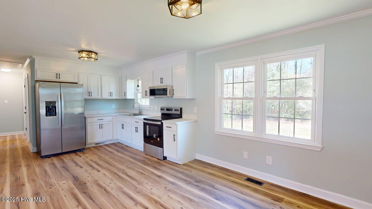 677 Rhodestown Road Property Photo 5