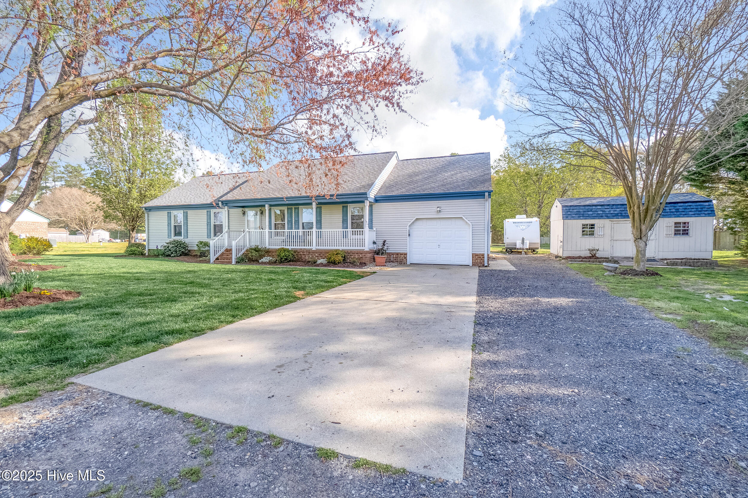 109 Streamdale Court Property Photo