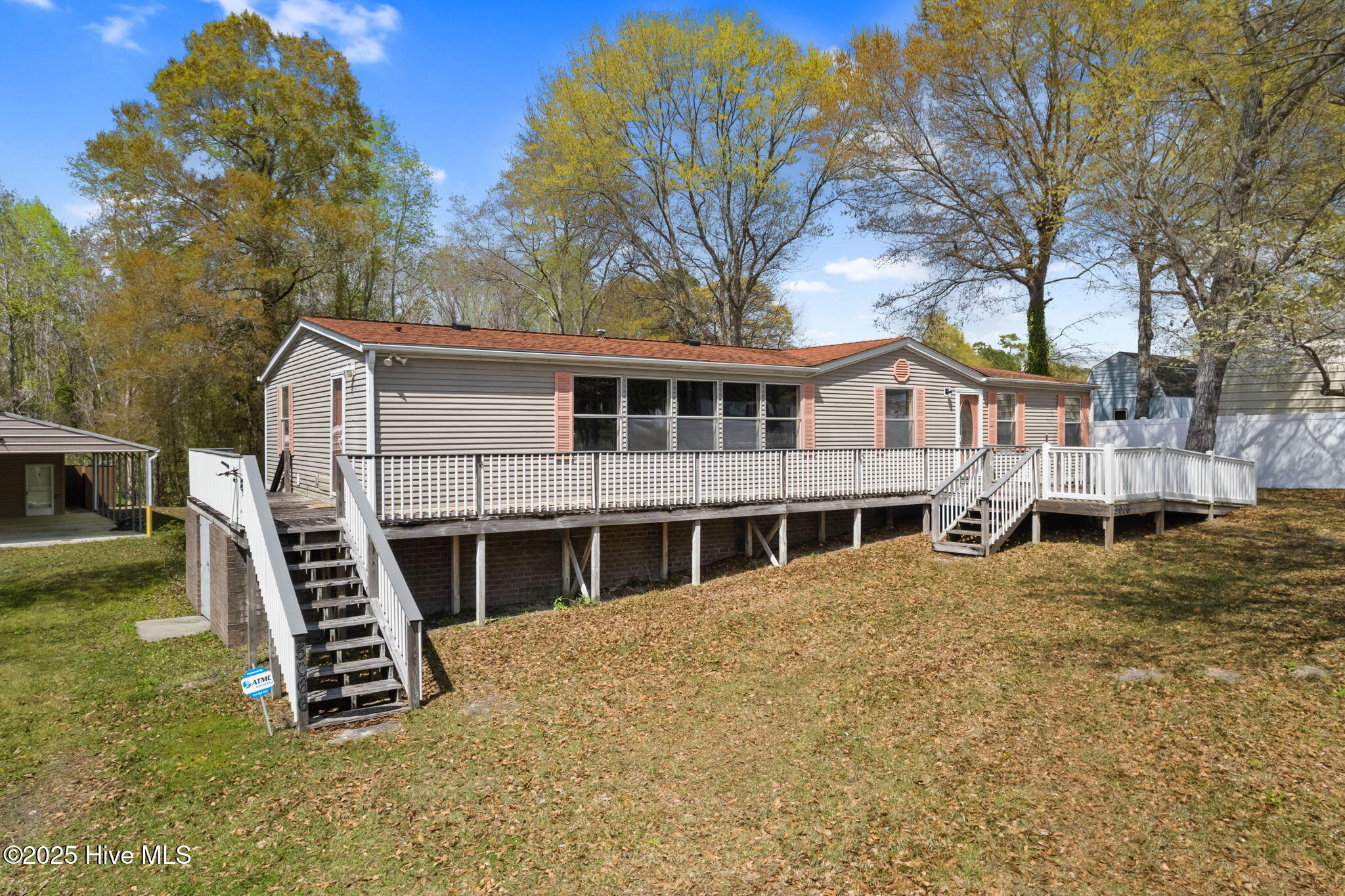 5066 Peregrine Drive Property Photo 2