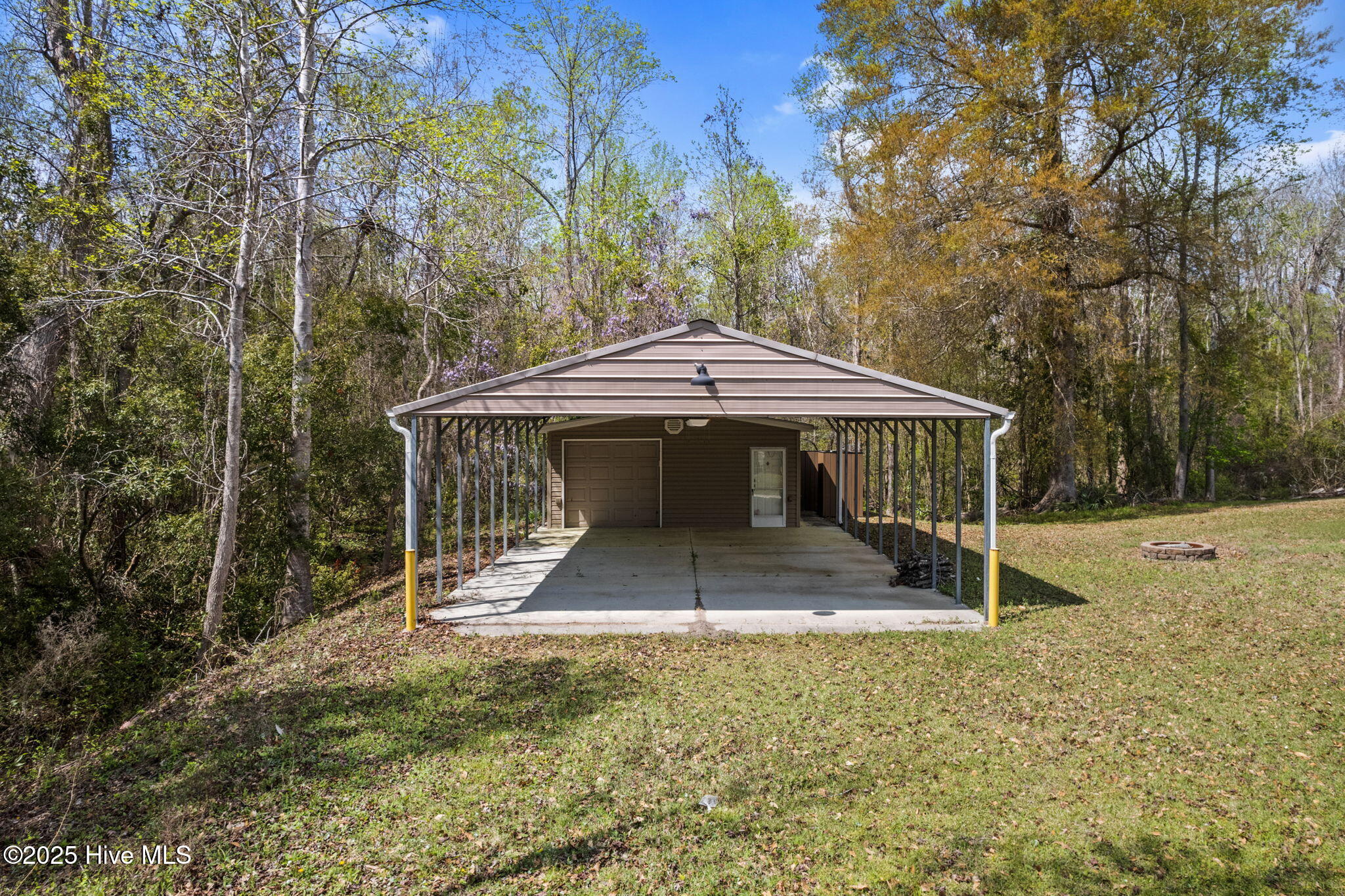 5066 Peregrine Drive Property Photo 10