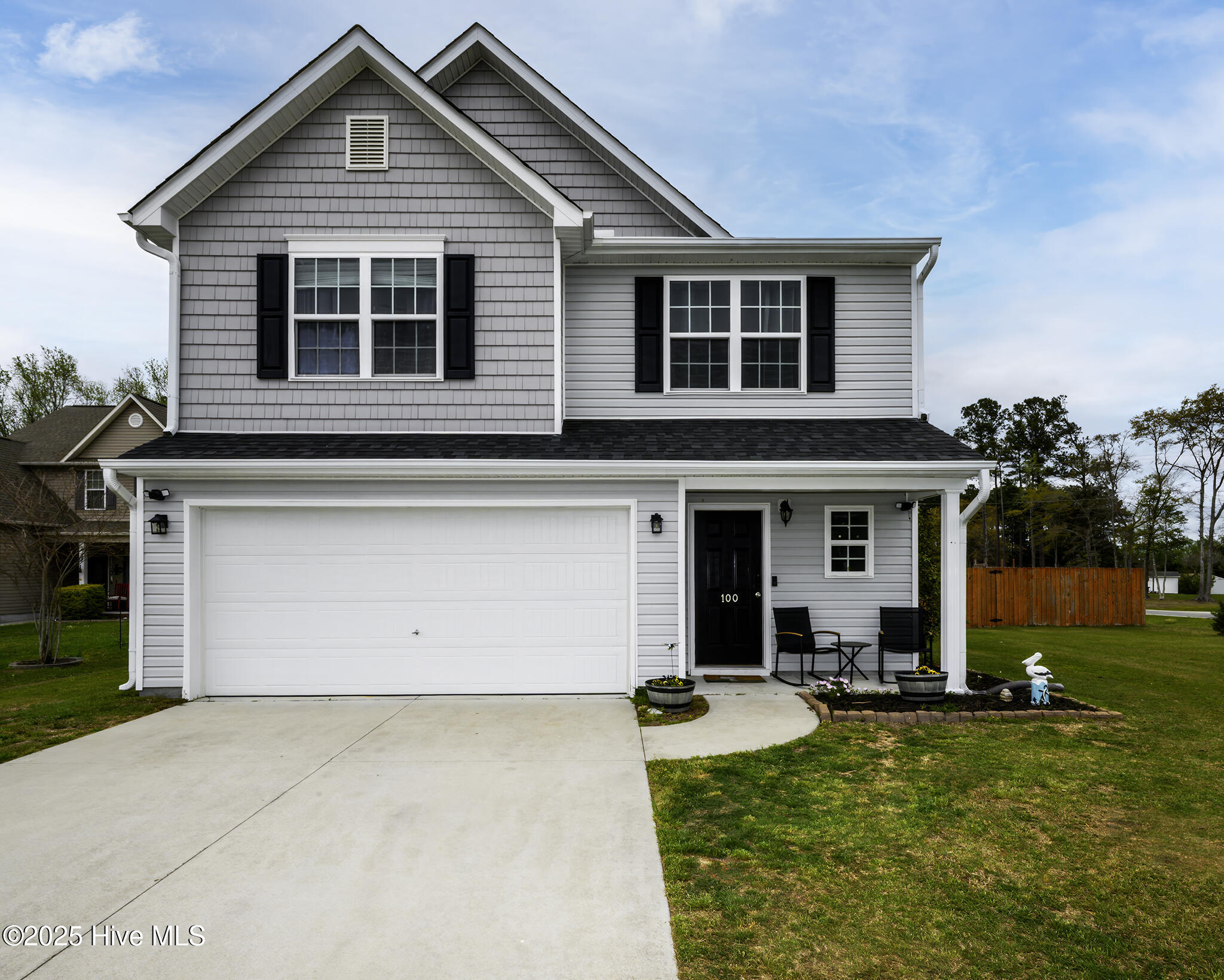 100 Backfield Place Property Photo 1