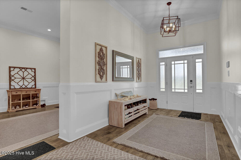 1511 New River Inlet Road Property Photo 5