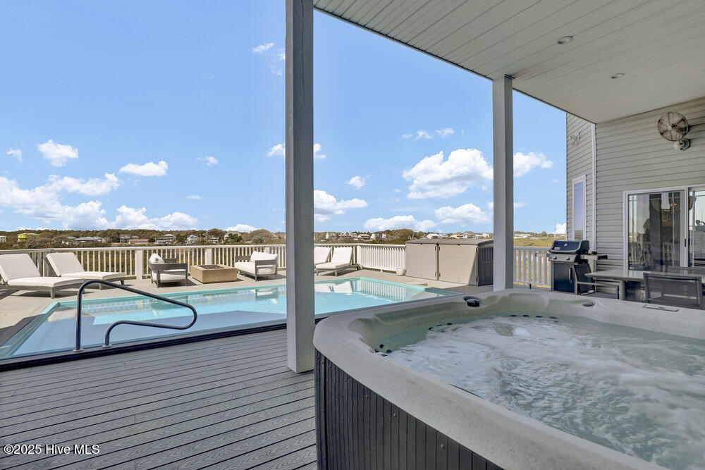 1511 New River Inlet Road Property Photo 19