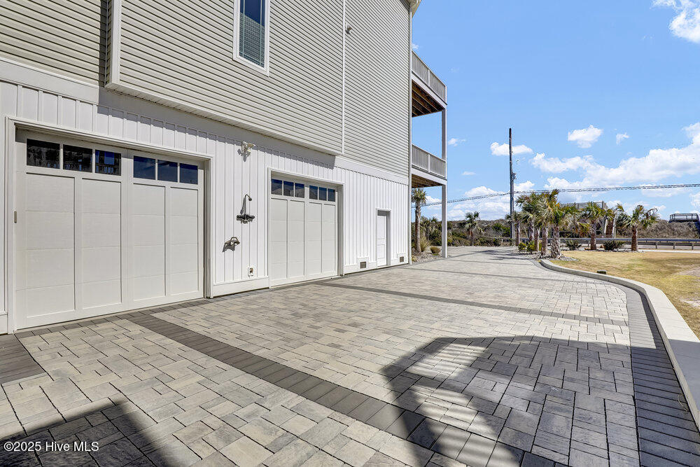 1511 New River Inlet Road Property Photo 48