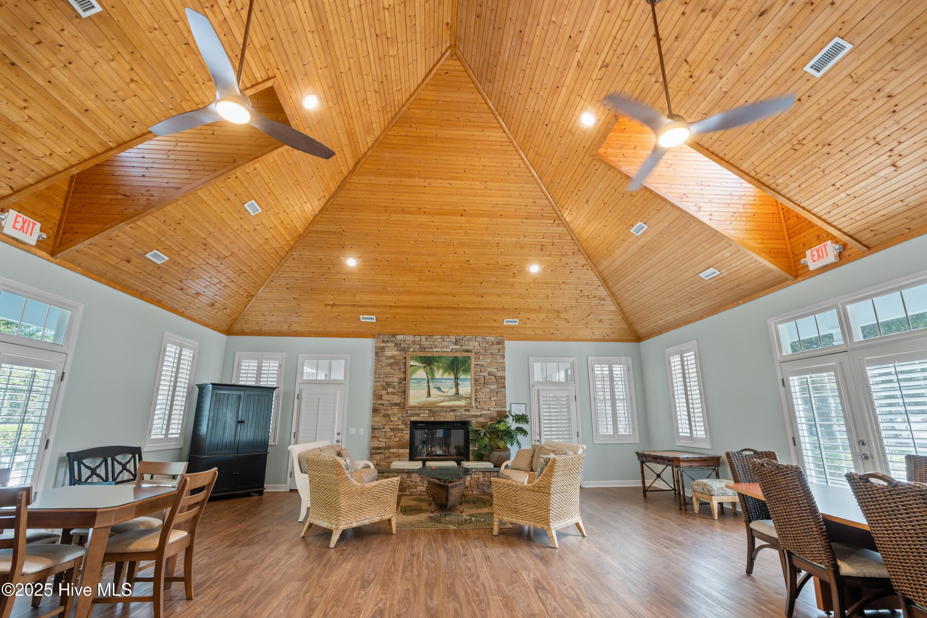 3358 Oyster Pearl Court Property Photo 8