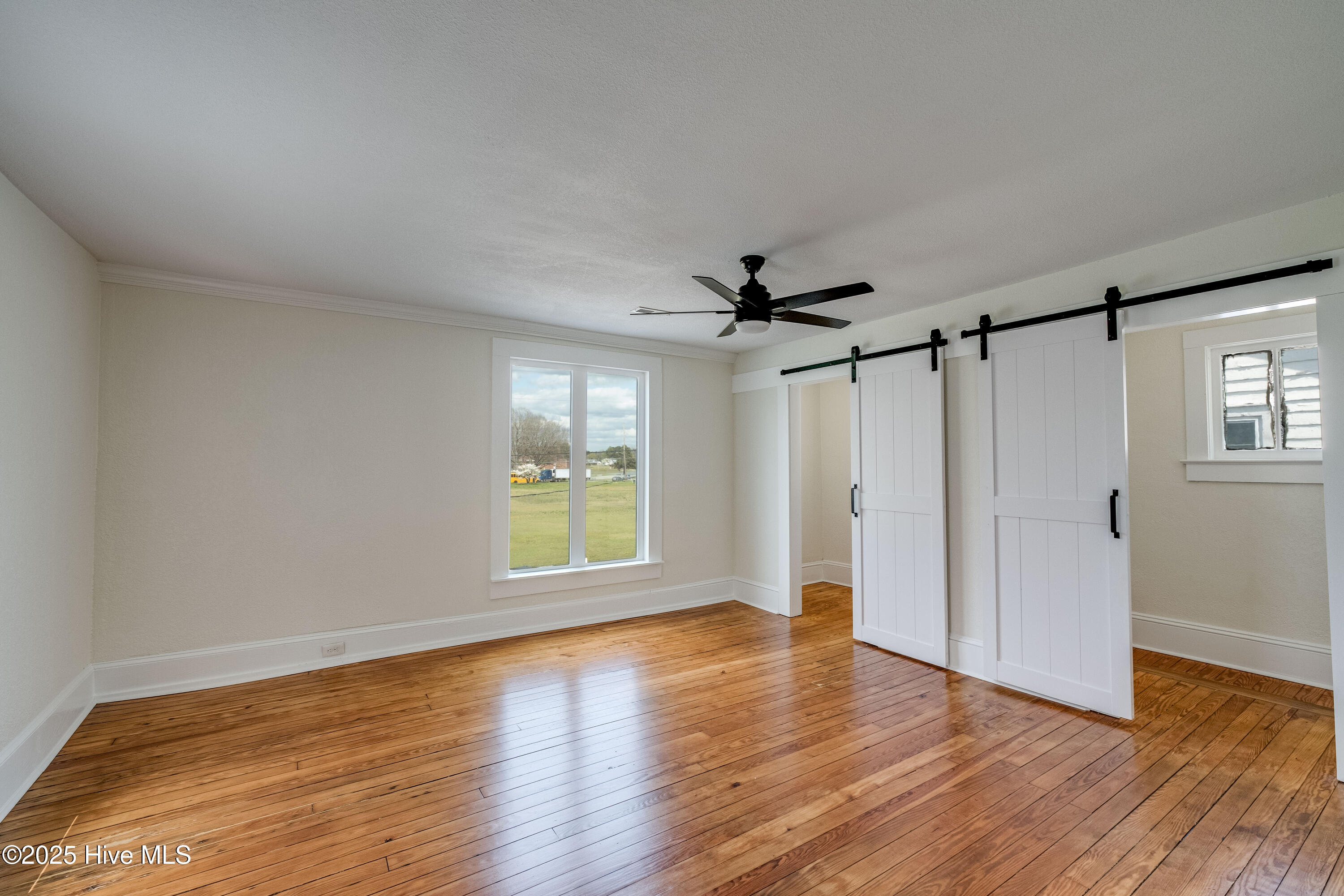 223 E Martin Luther King Jr. Drive Property Photo 16