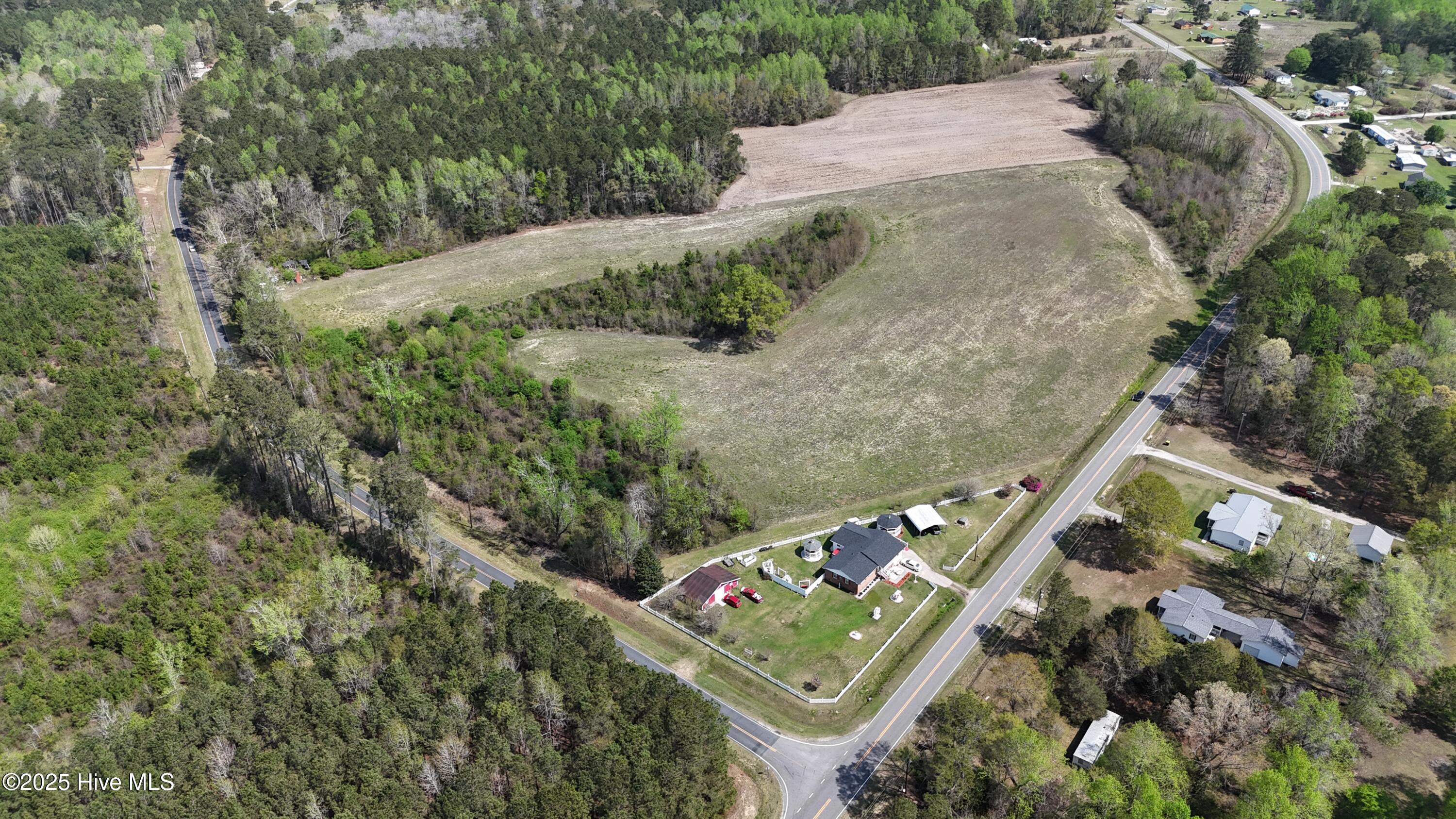 182 Sikes Rd Property Photo 13