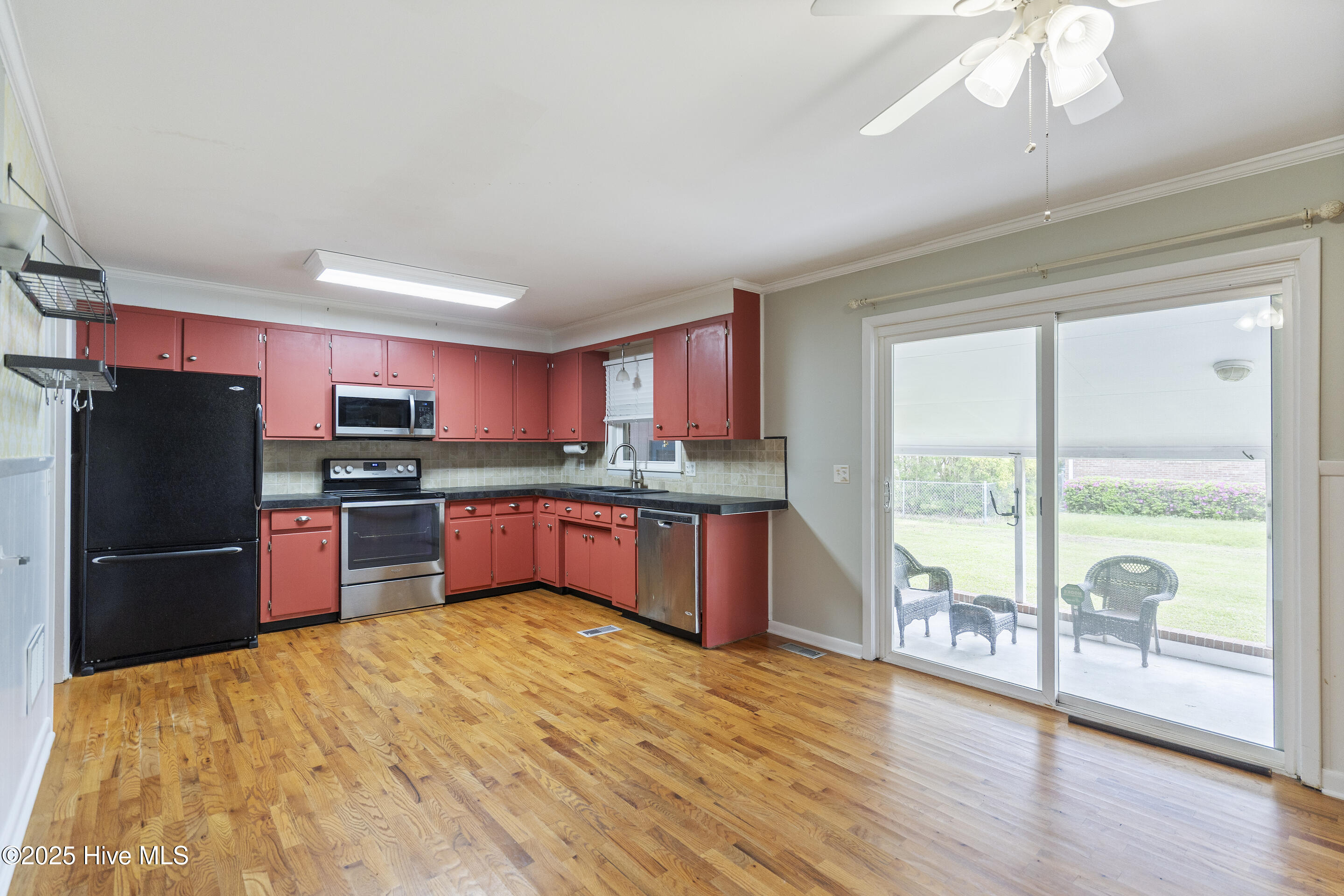 117 Brookfield Drive Property Photo 6