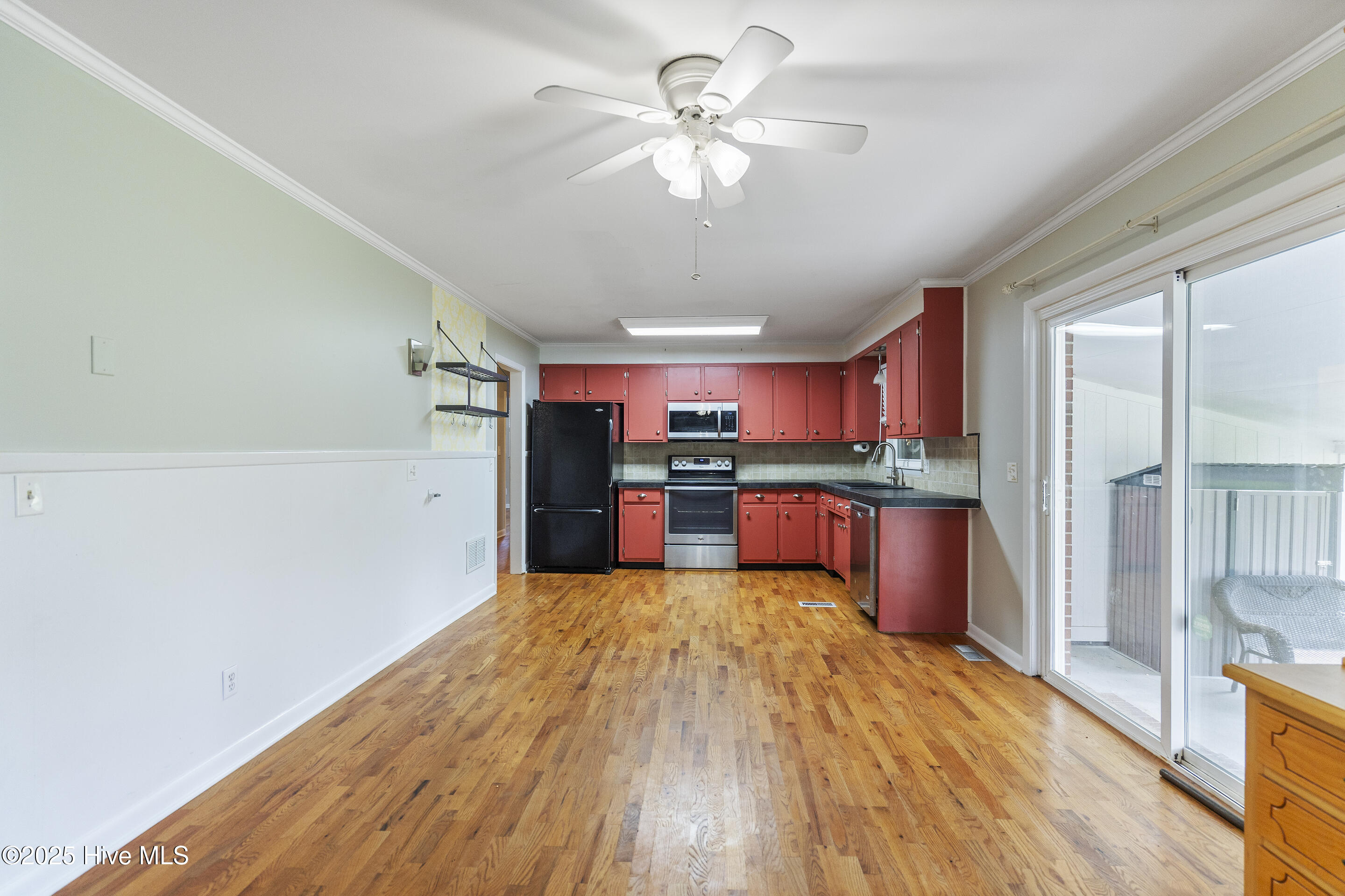 117 Brookfield Drive Property Photo 7