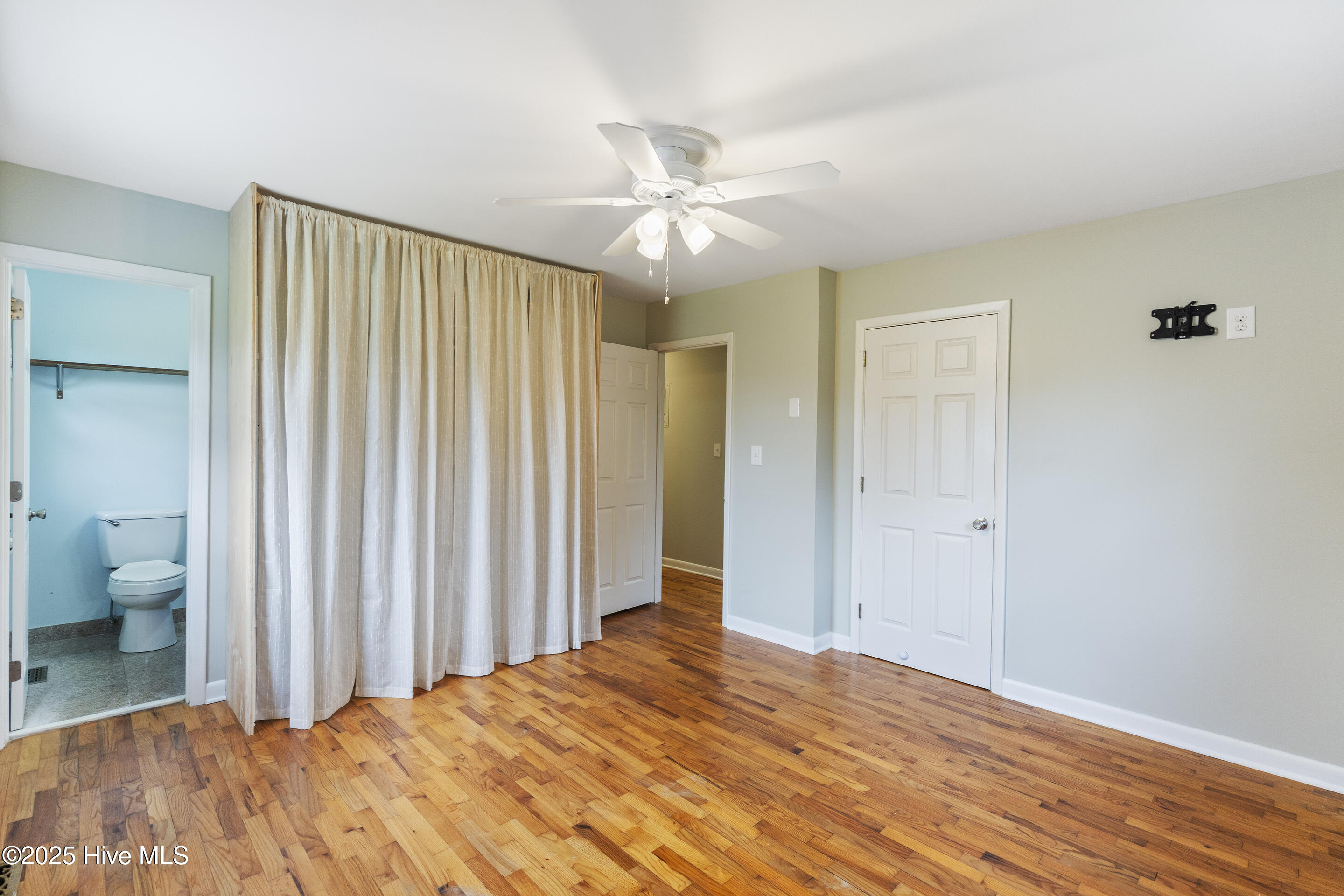 117 Brookfield Drive Property Photo 15