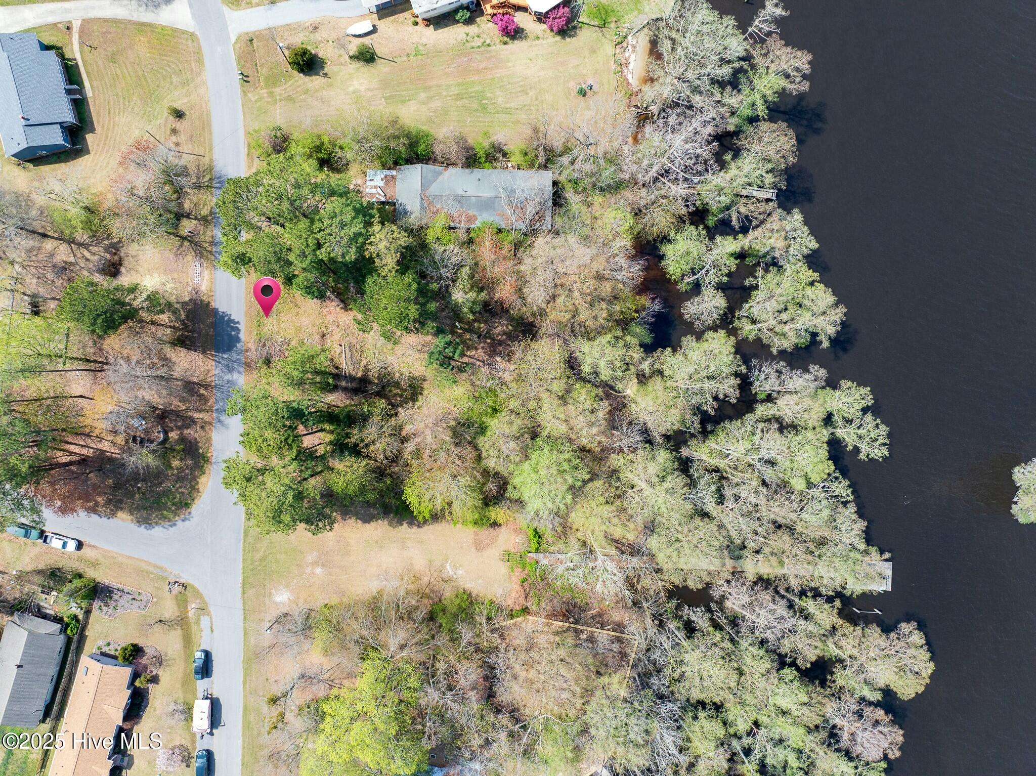 1819 Arapahoe Trail Property Photo 2