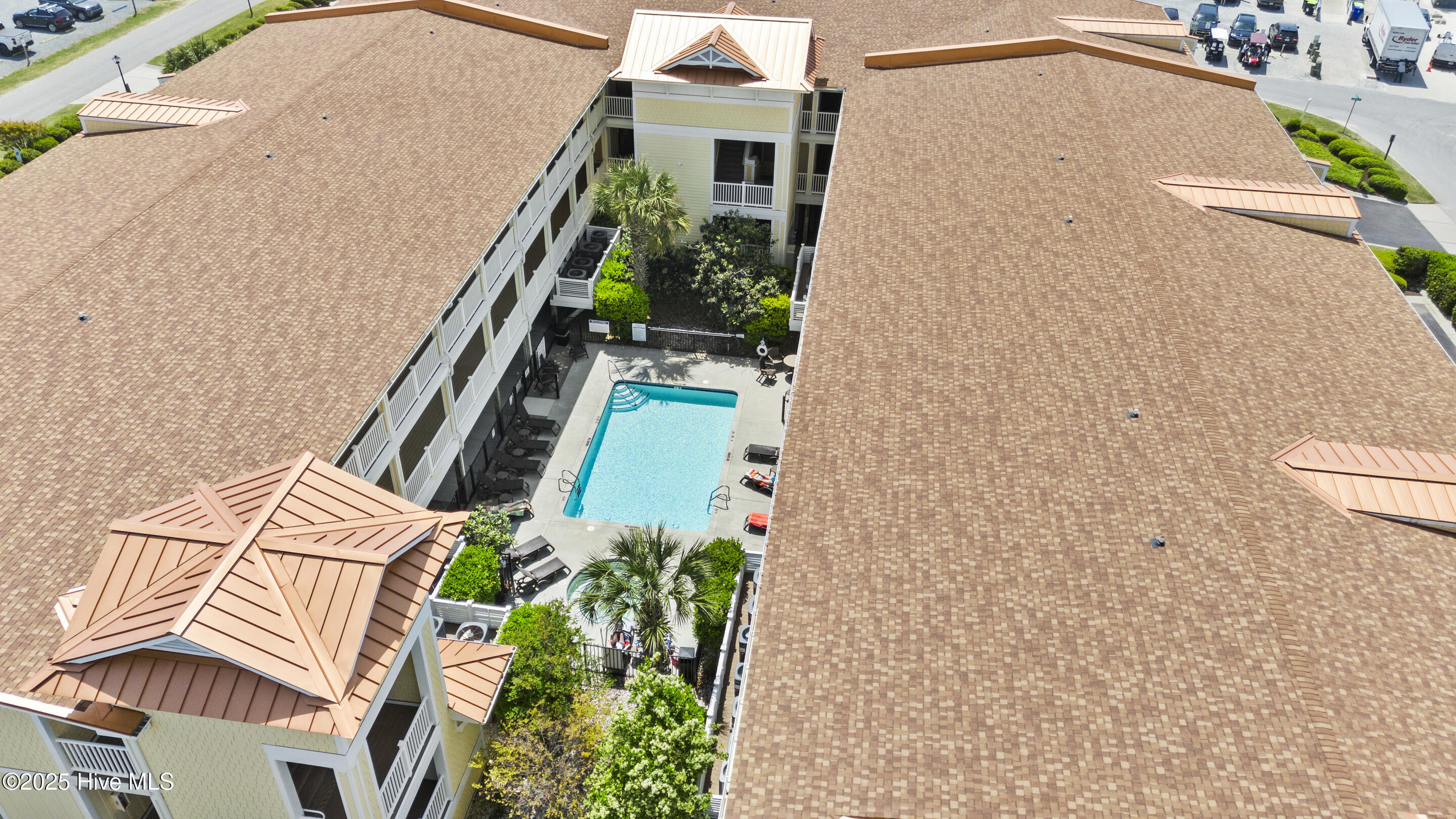 700 Ocean Drive Unit 117 Property Photo 3