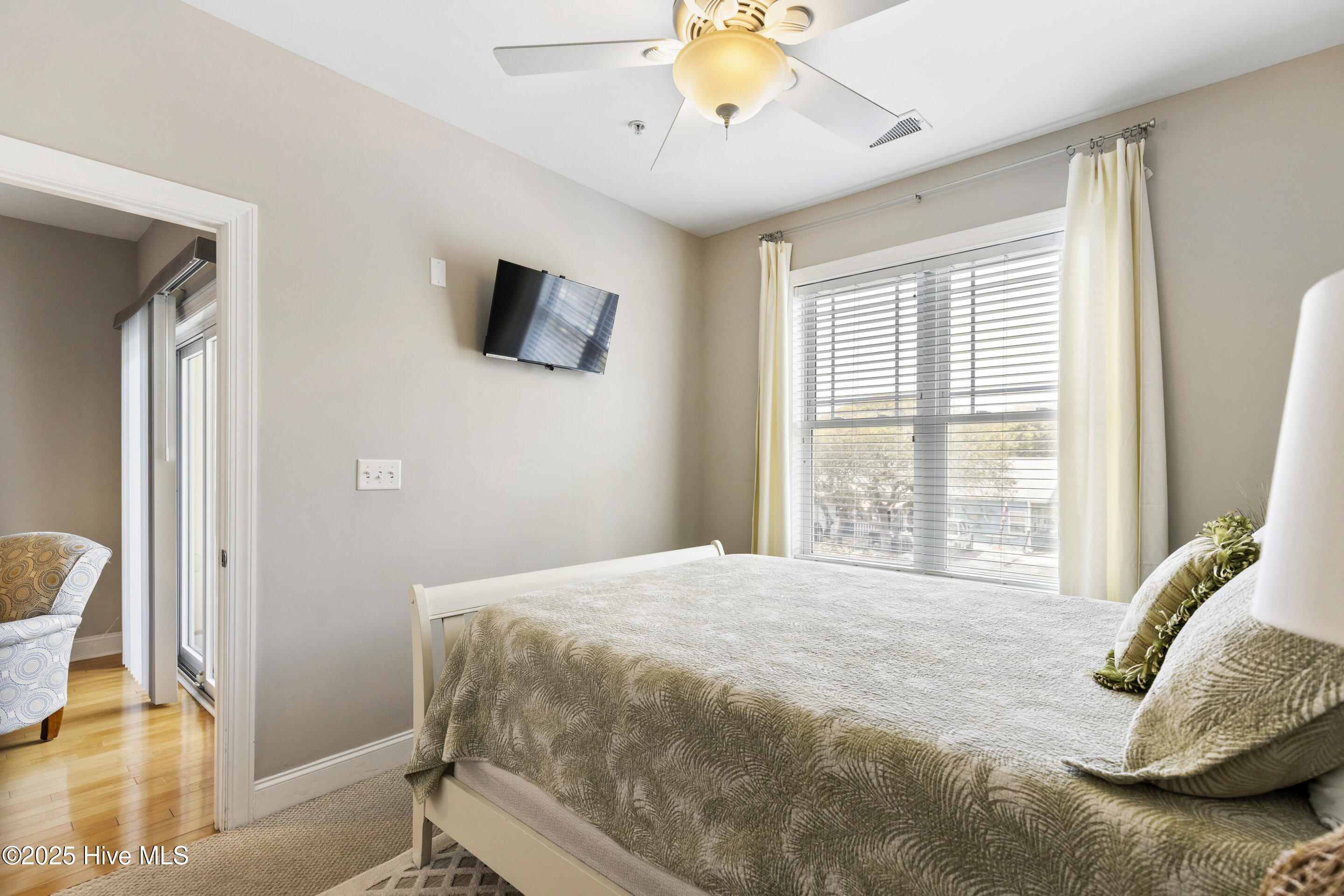 700 Ocean Drive Unit 117 Property Photo 20