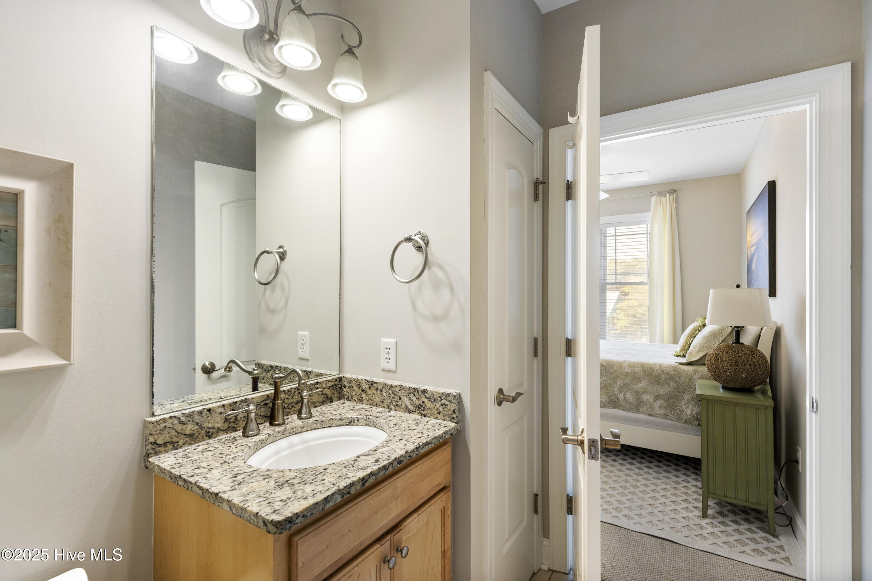 700 Ocean Drive Unit 117 Property Photo 22