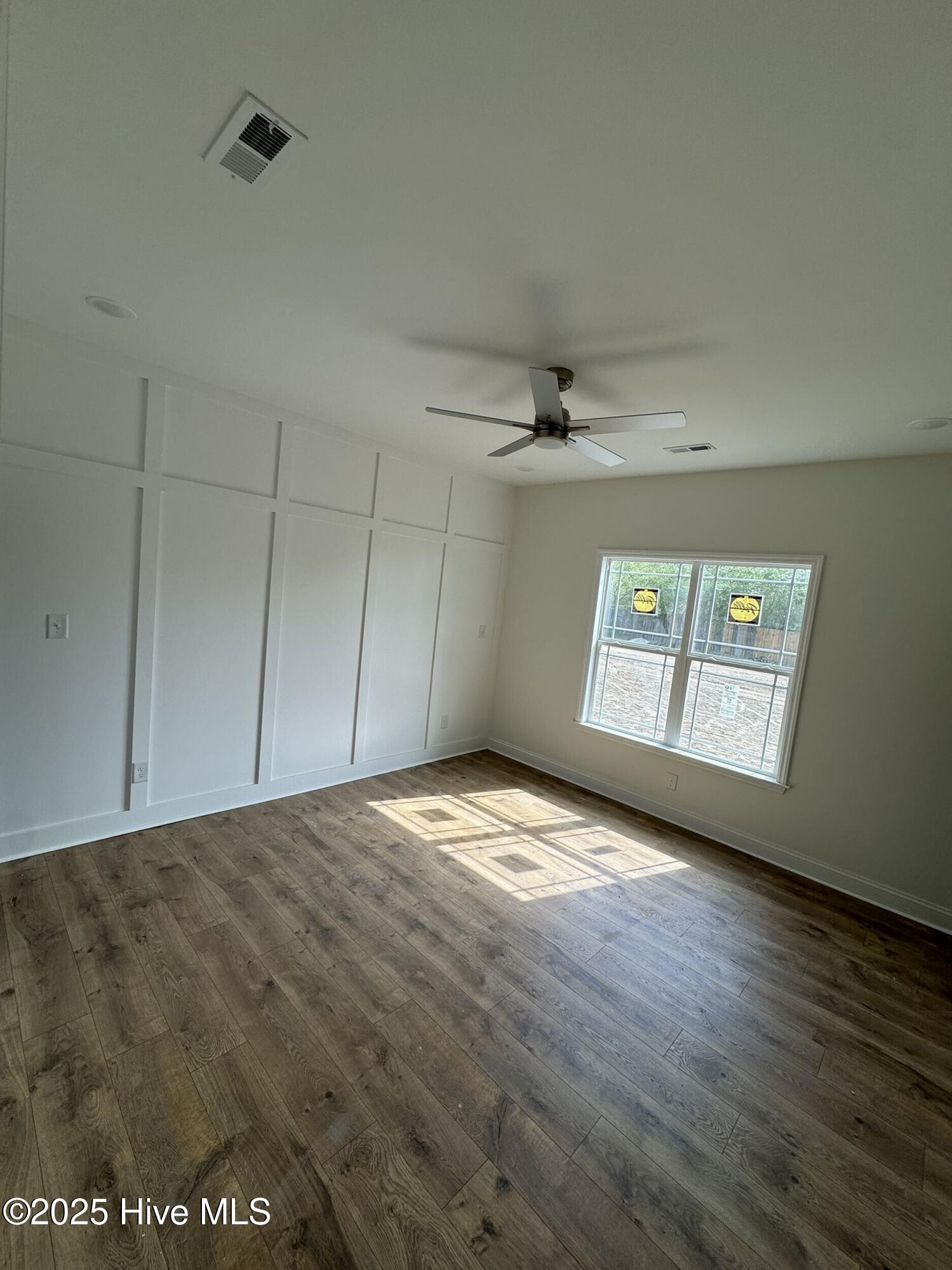 2537 Jones Street Property Photo 2