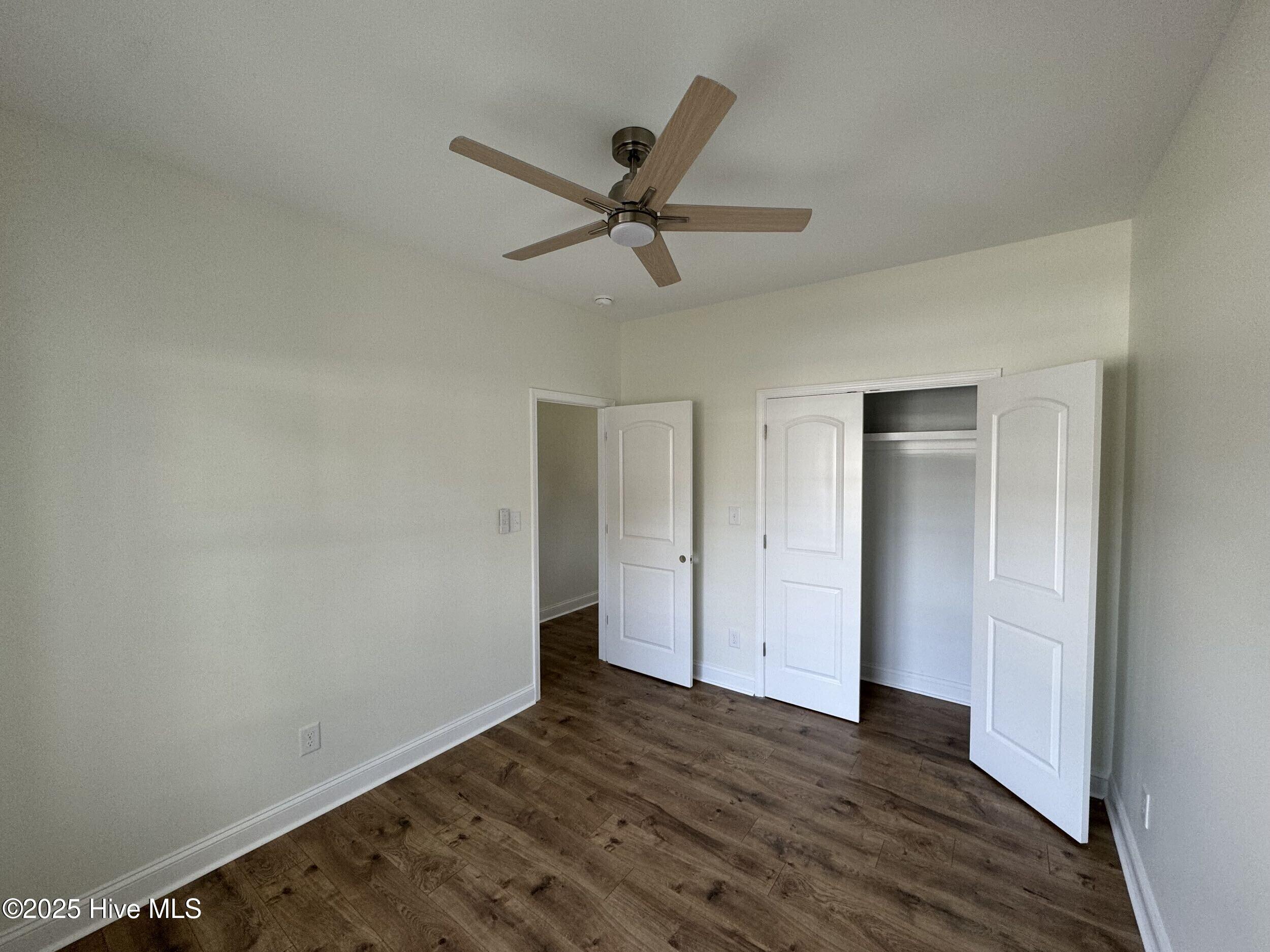 2537 Jones Street Property Photo 5