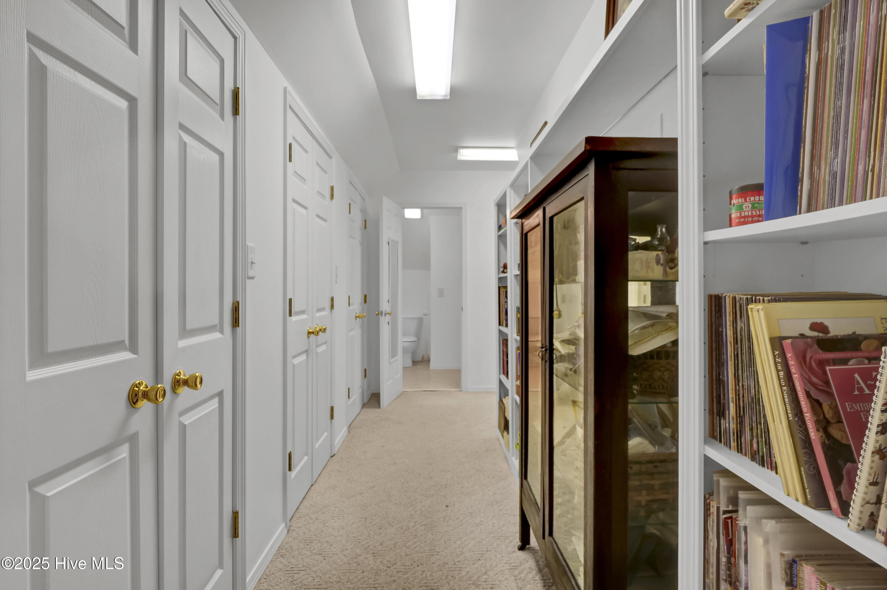 9278 Checkerberry Square Property Photo 24