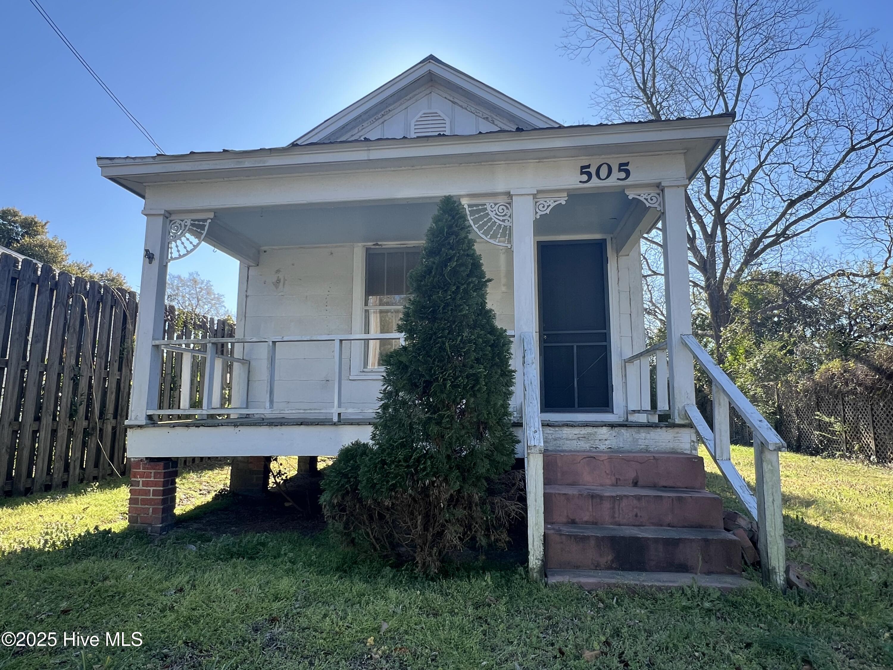 505 Telfair Street Property Photo