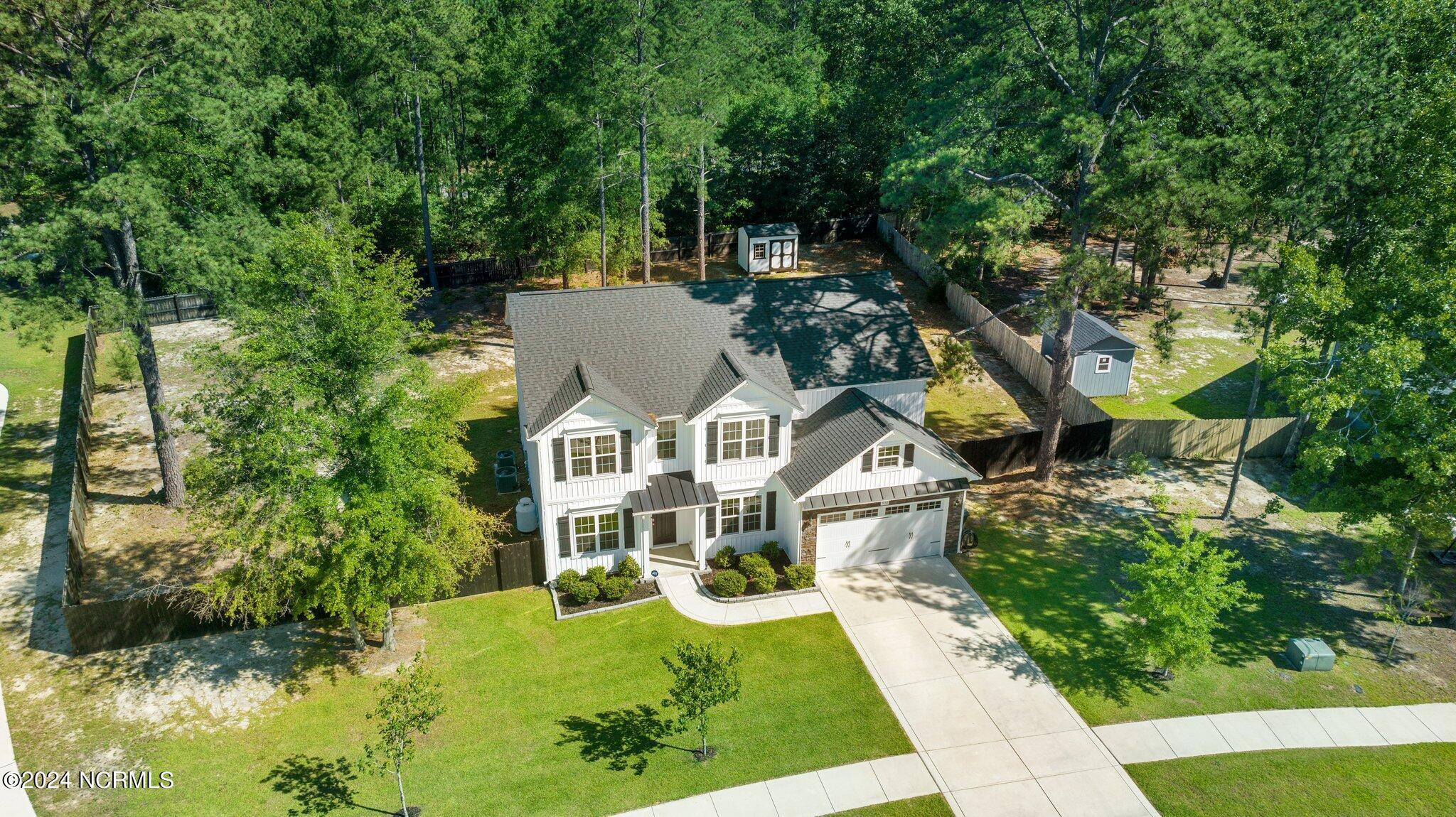 938 Winds Way Property Photo 4
